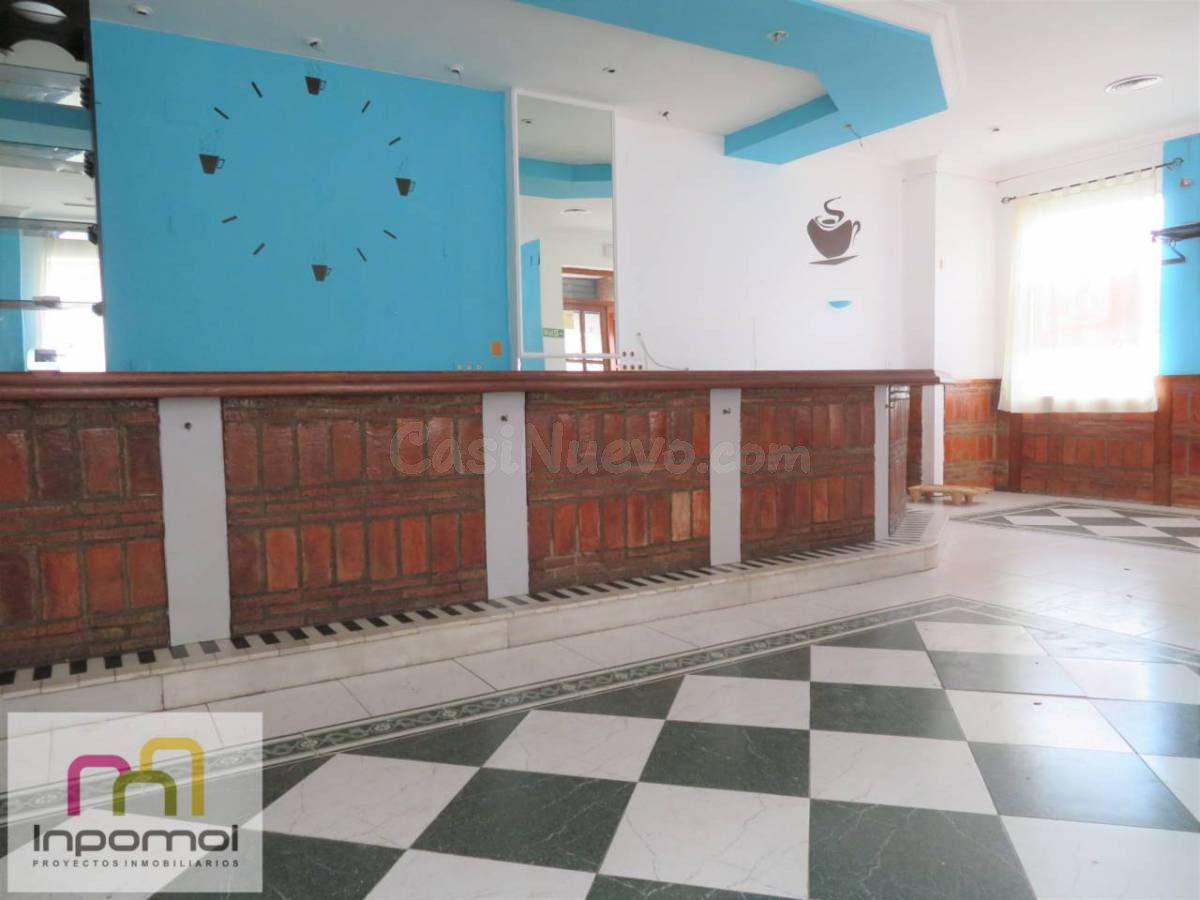 CAFETERÍA/BAR EN PLANTA BAJA CON EXCELENTE UBICACIÓN Y COMOD - foto 3
