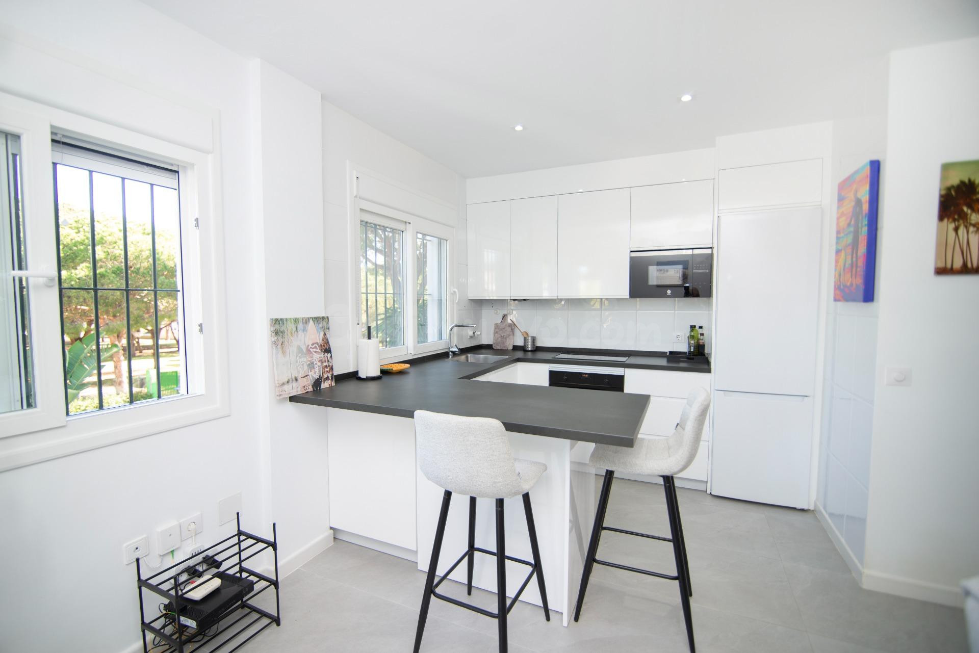APARTAMENTO REFORMADO LA BARROSA - foto 5
