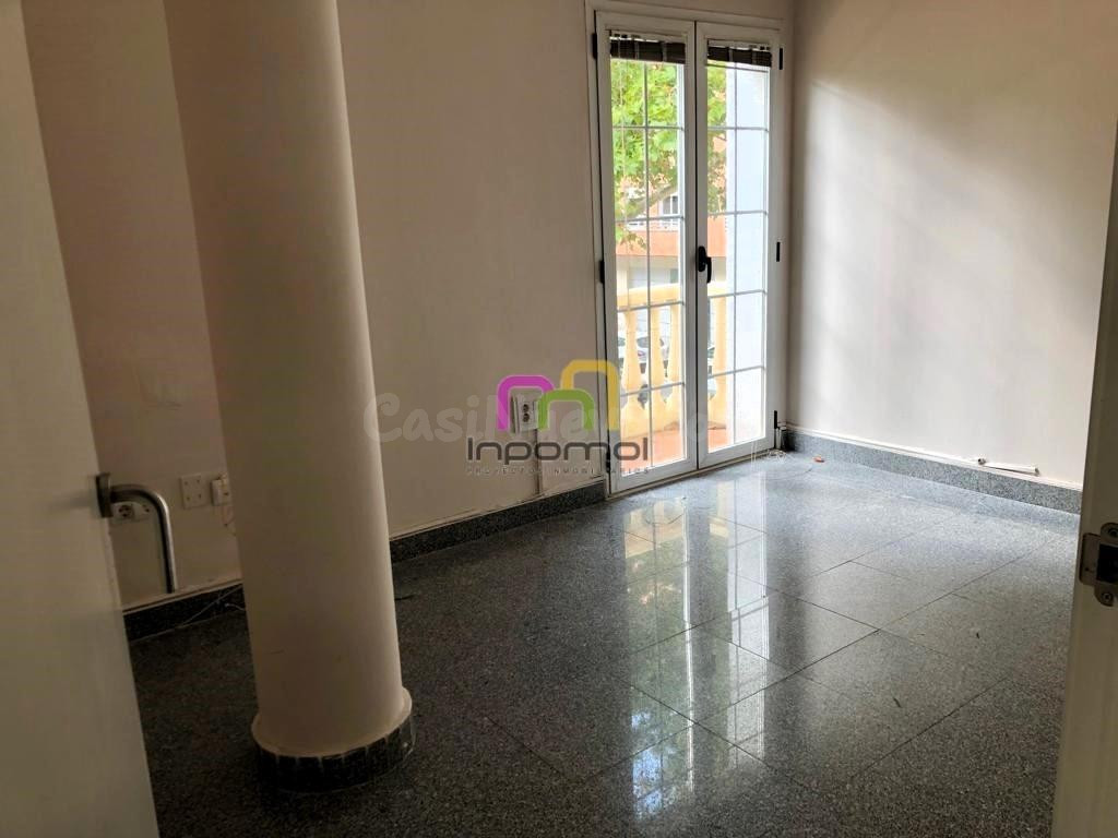 ¡¡OFICINA EN ALQUILER MUY CERCA DEL CENTRO!! - foto 2