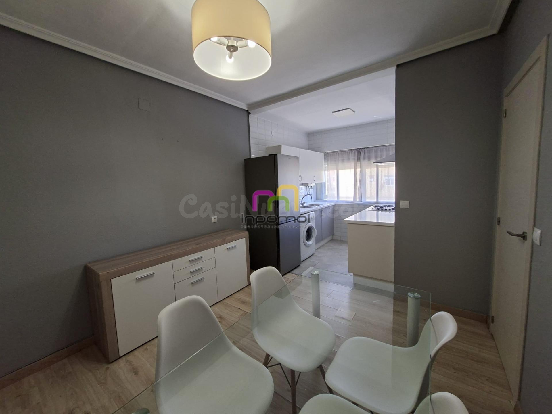 ACOGEDOR APARTAMENTO EN URBANIZACIÓN GUADIANA; BADAJOZ - OPO - foto 2