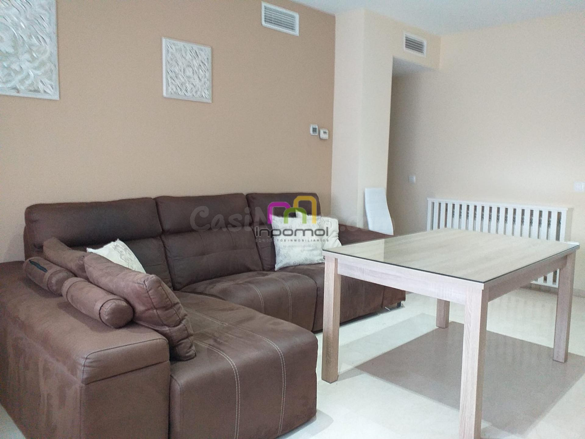 AMPLIO Y ACOGEDOR APARTAMENTO AMUEBLADO EN EL CERRO DEL VIEN - foto 5