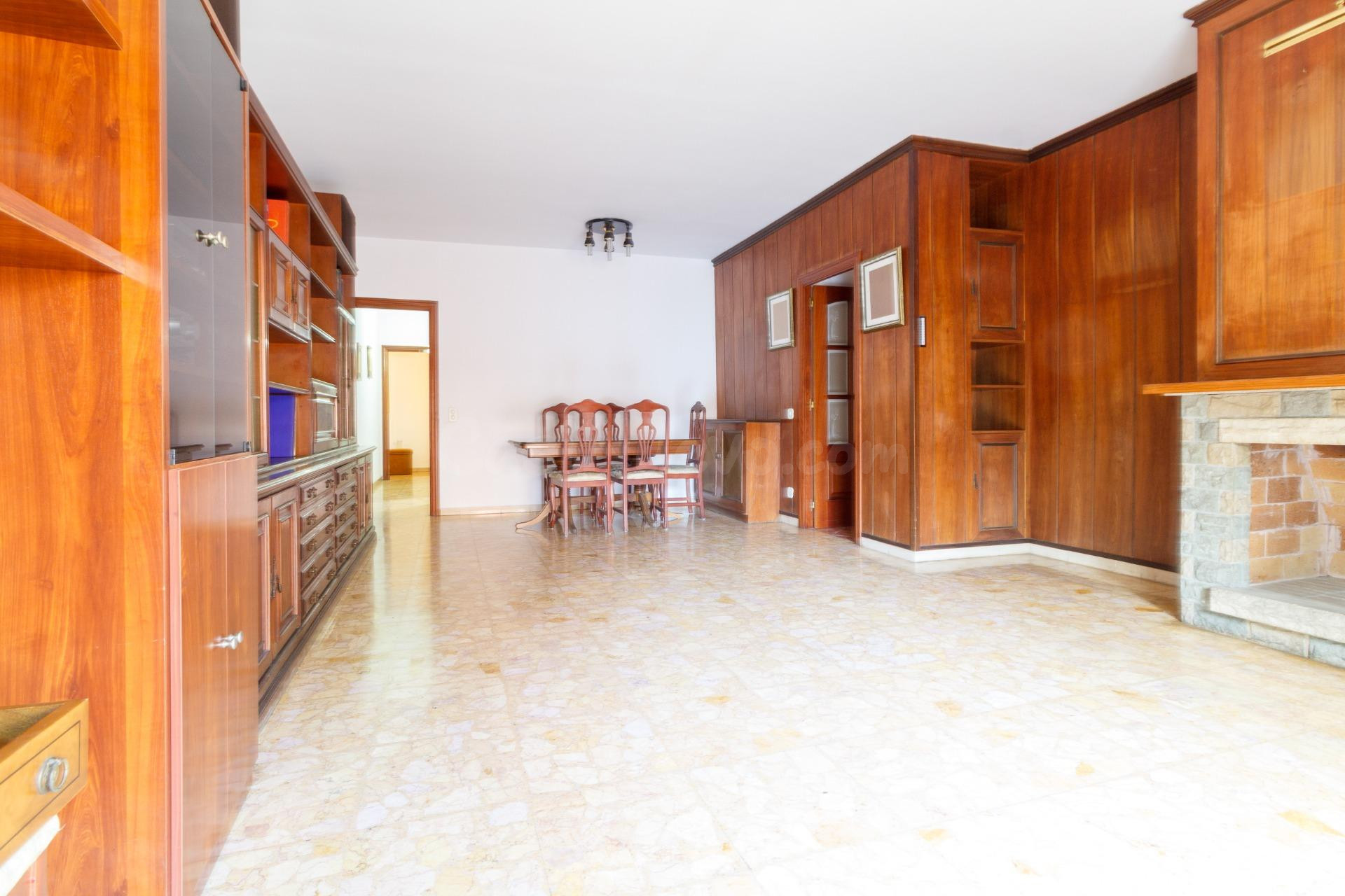 Piso de 4 Dormitorios y trastero.Amplio y Luminoso Piso en Z - foto 5