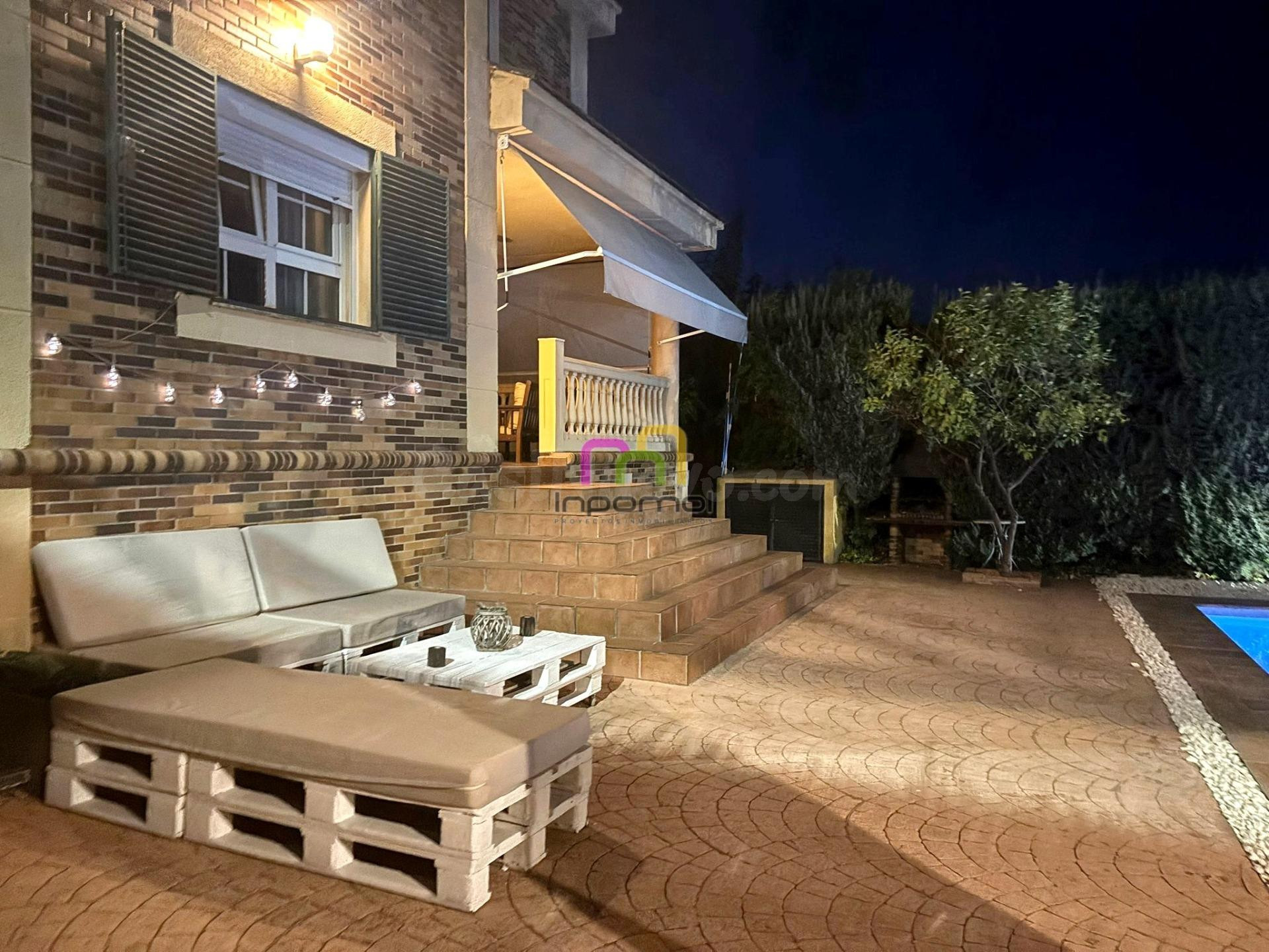 EXCLUSIVO CHALET EN LAS VAGUADAS, BADAJOZ - ¡ TU NUEVO HOGAR - foto 2