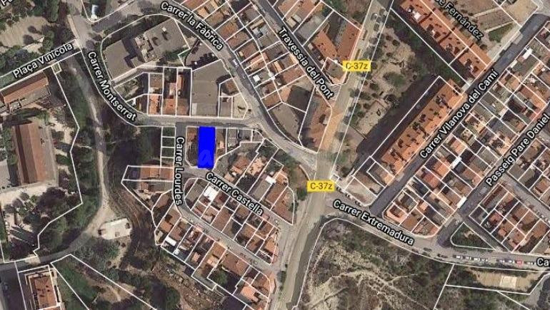 EDIFICI EN CONSTRUCCIÓ A SANTA MARGARIDA DE MONTBUI - foto 3