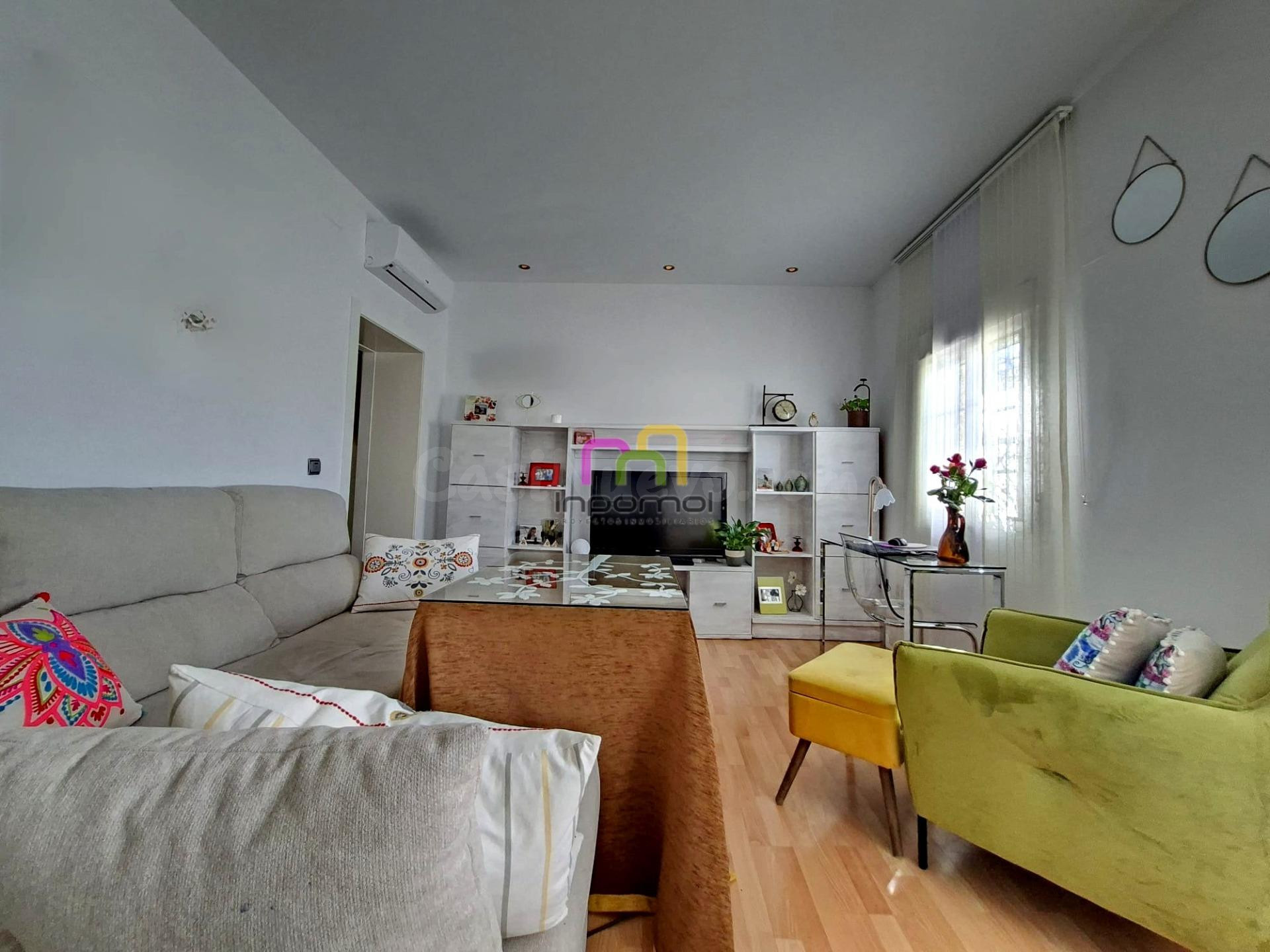 ACOGEDOR APARTAMENTO REFORMADO EN EL CORAZÓN DE BADAJOZ - foto 4