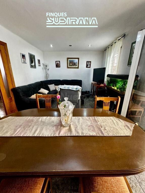 Magnífic pis en venda a Igualada amb totes les comoditats. - foto 2