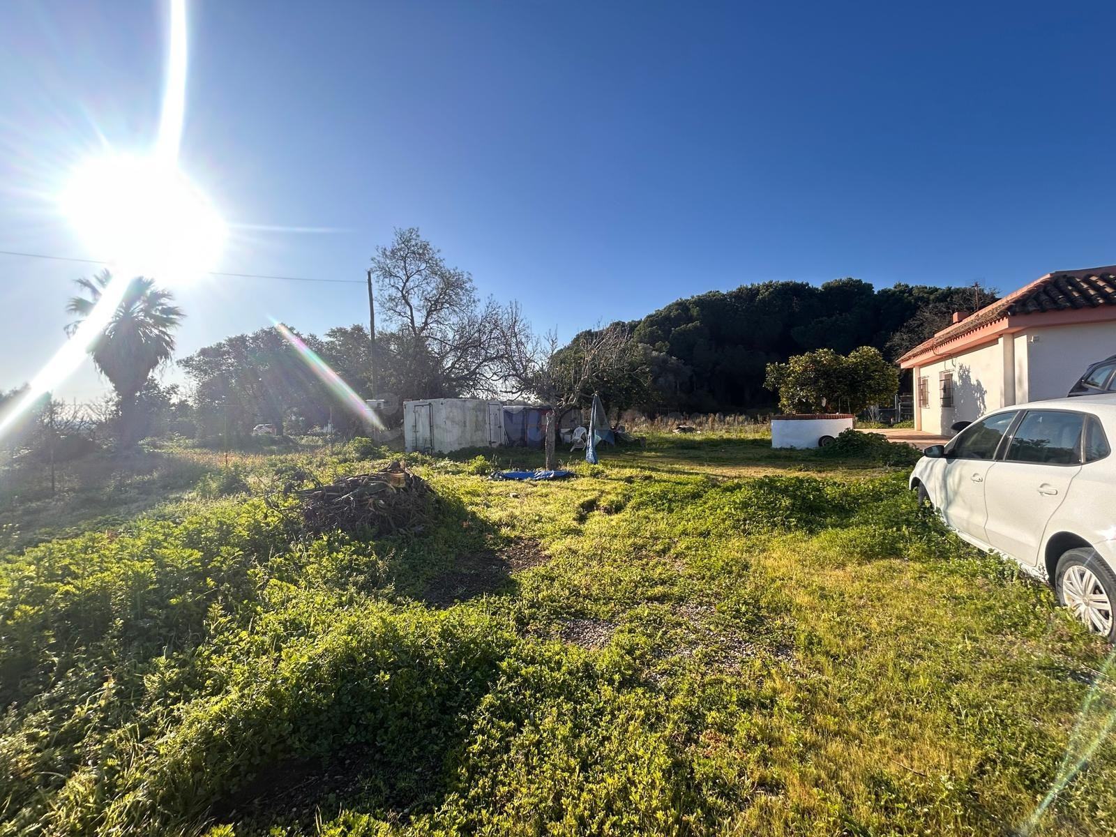 ¡CASA PARA ENTRAR A VIVIR CON TERRENO DE 1800M2! - foto 4