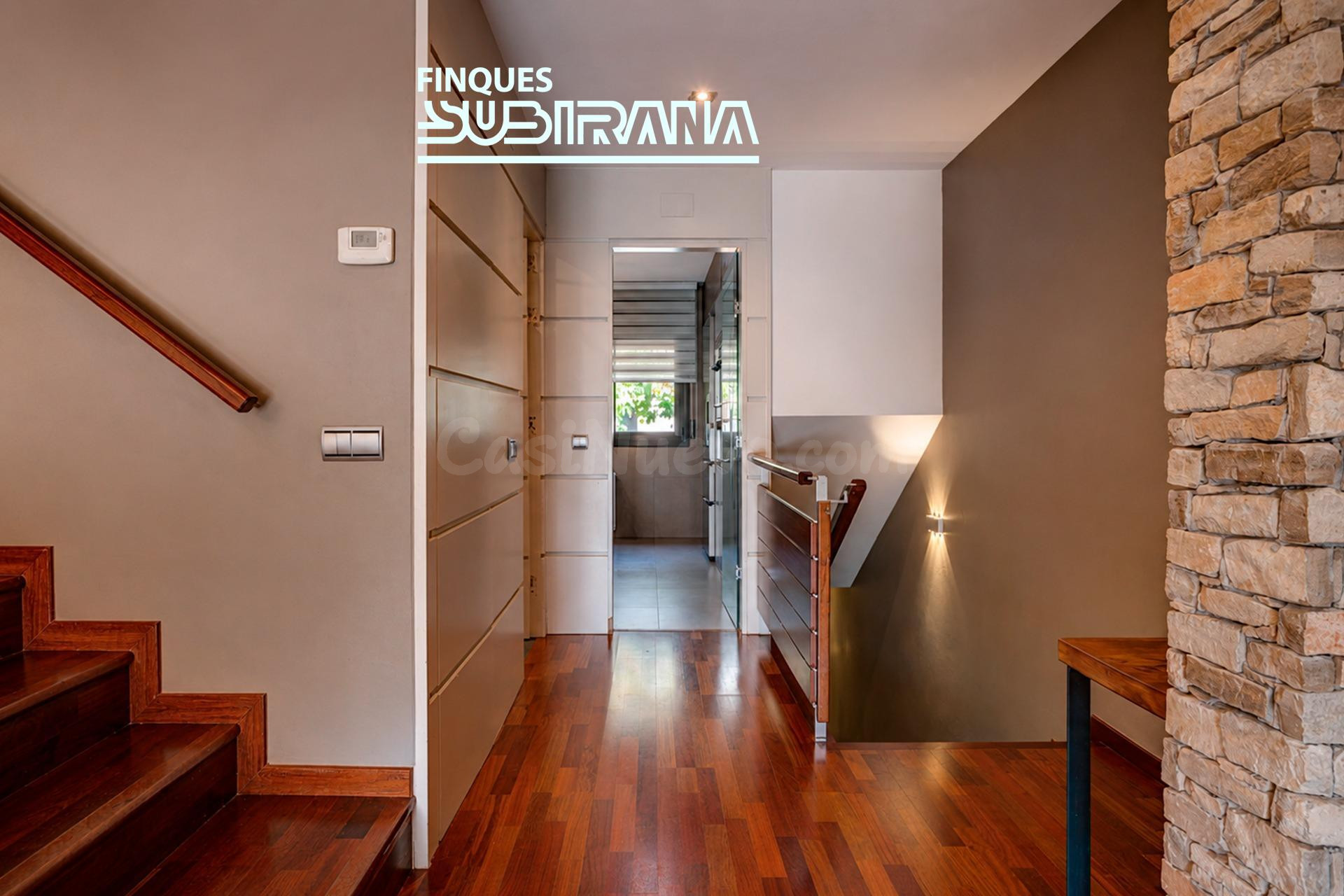 Exclusiva casa de disseny a Vilanova del Camí: amplitud, ele - foto 2