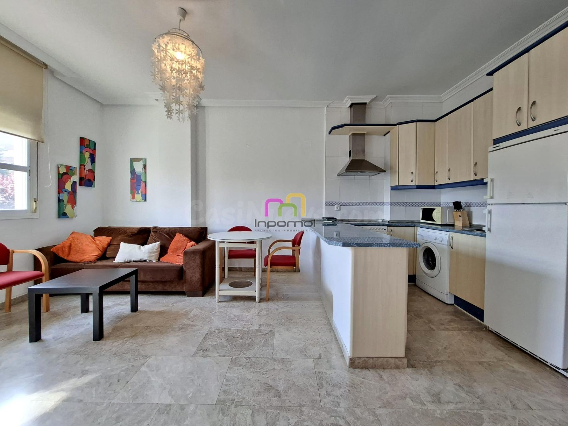 AMPLIA OFICINA CONVERTIDA EN VIVIENDA EN HUERTA ROSALES, BADAJOZ - ¡IDEAL PARA INVERSORES! ✨