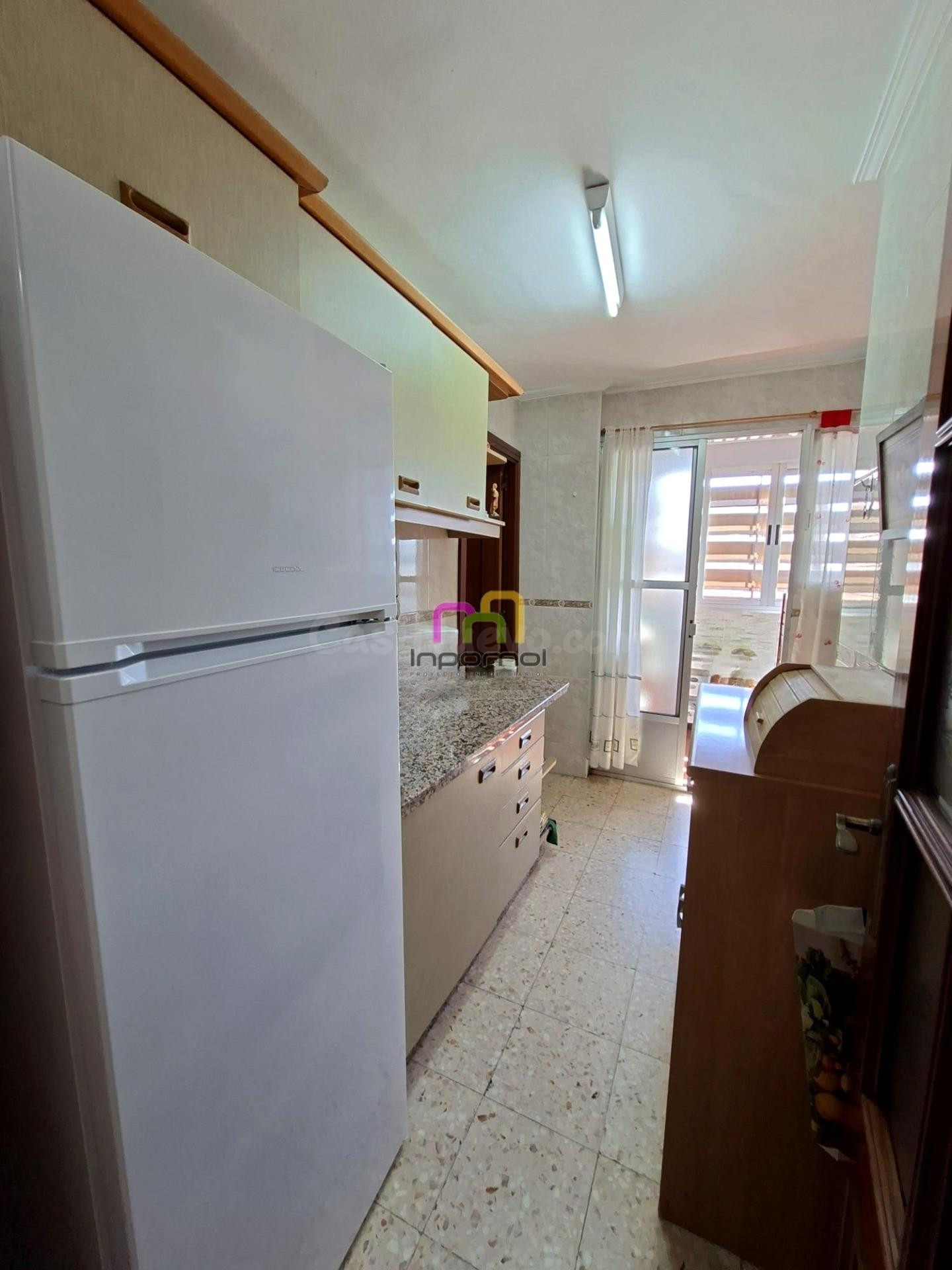 AMPLIO PISO EN VALDEPASILLAS, BADAJOZ - ¡TU NUEVO HOGAR TE ESPERA! ✨ - foto 4