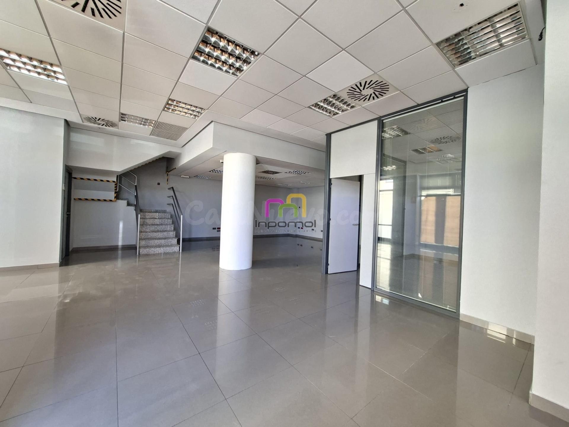 MODERNA OFICINA EN ALQUILER EN Avda. ELVAS - BADAJOZ - foto 4