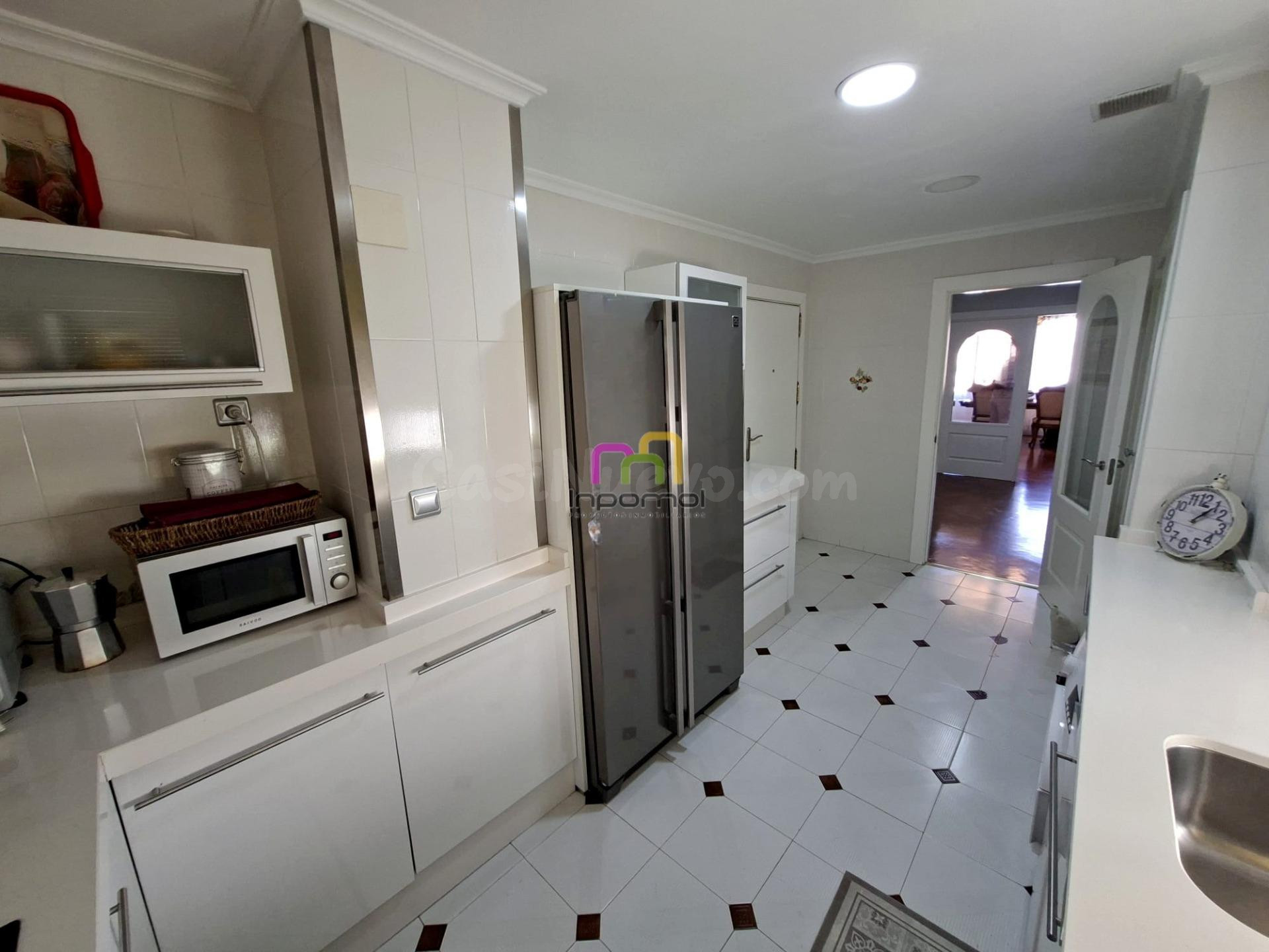 EXCLUSIVO PISO EN EL CORAZÓN DE BADAJOZ - foto 3