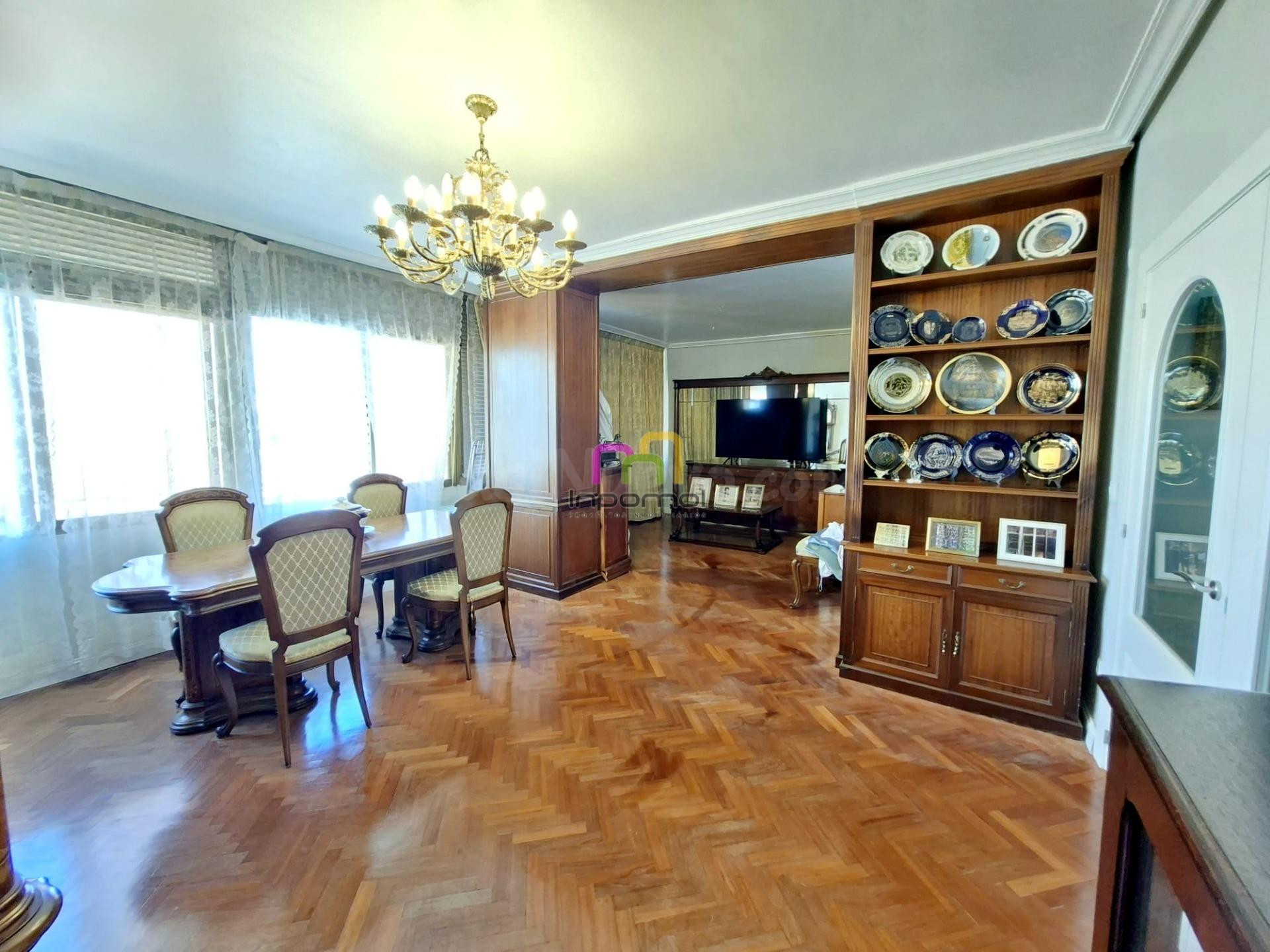 EXCLUSIVO PISO EN EL CORAZÓN DE BADAJOZ - foto 4