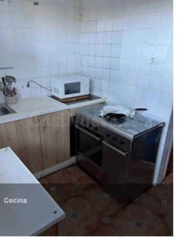 PISO DE CUATRO DORMITORIOS EN CALZADA DEL ARROYO - foto 5