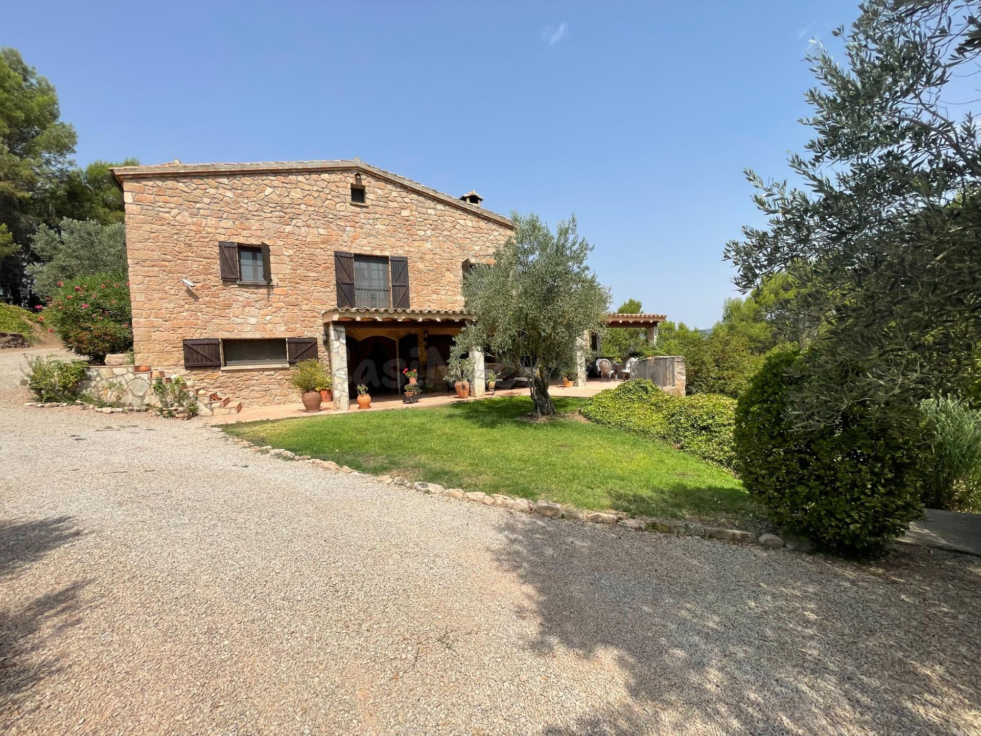 ENCANTADORA FINCA RÚSTICA A AGUILAR DE SEGARRA - foto 2