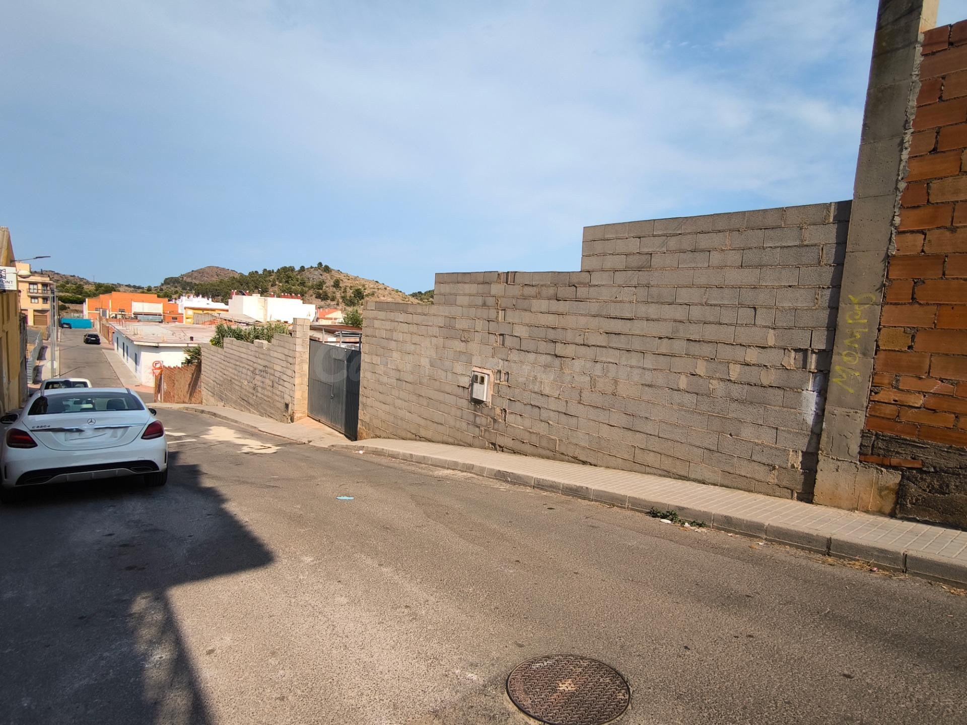 Oportunidad Única de Inversión: Excepcional Solar Urbano de  - foto 4