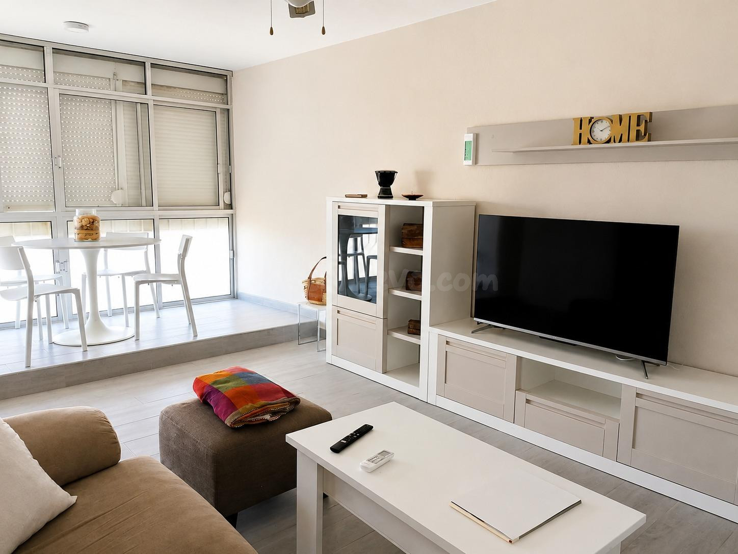 ESTUPENDO PISO REFORMADO EN LAS TORRES PRECIO NEGOCIABLE - foto 3
