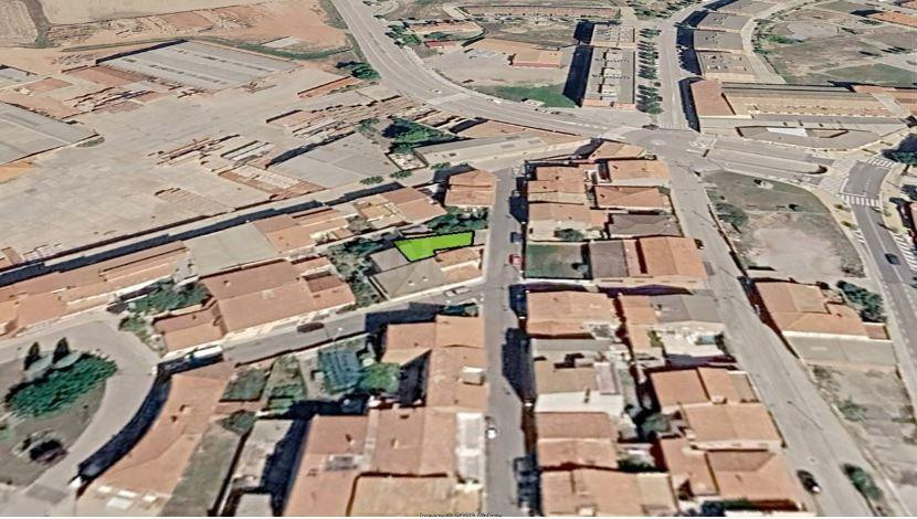 Oportunitat única: Solar urbà consolidat de 144 m2 a Calaf (