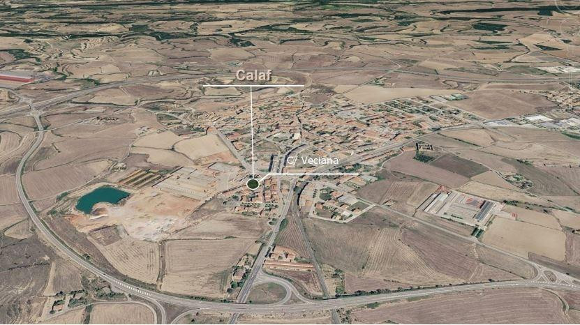 Oportunitat única: Solar urbà consolidat de 144 m2 a Calaf ( - foto 4