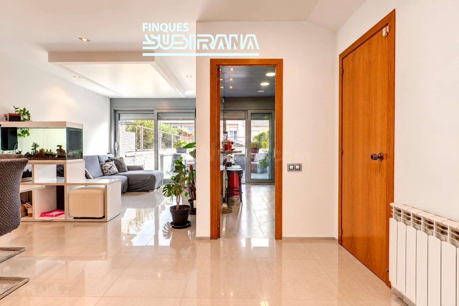 EXCLUSIVA CASA DE DISSENY A LES COMES, IGUALADA - foto 5