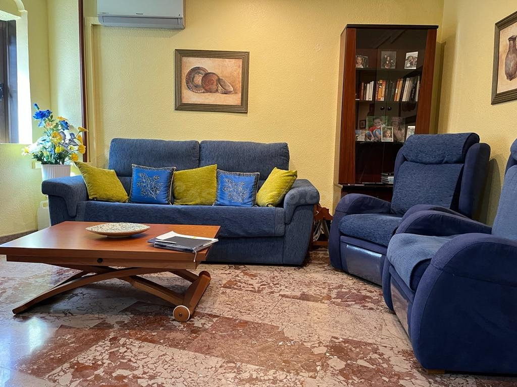Apartamento de 3 dorm. convertido en 2 dorm, 1ºa linea later - foto 4