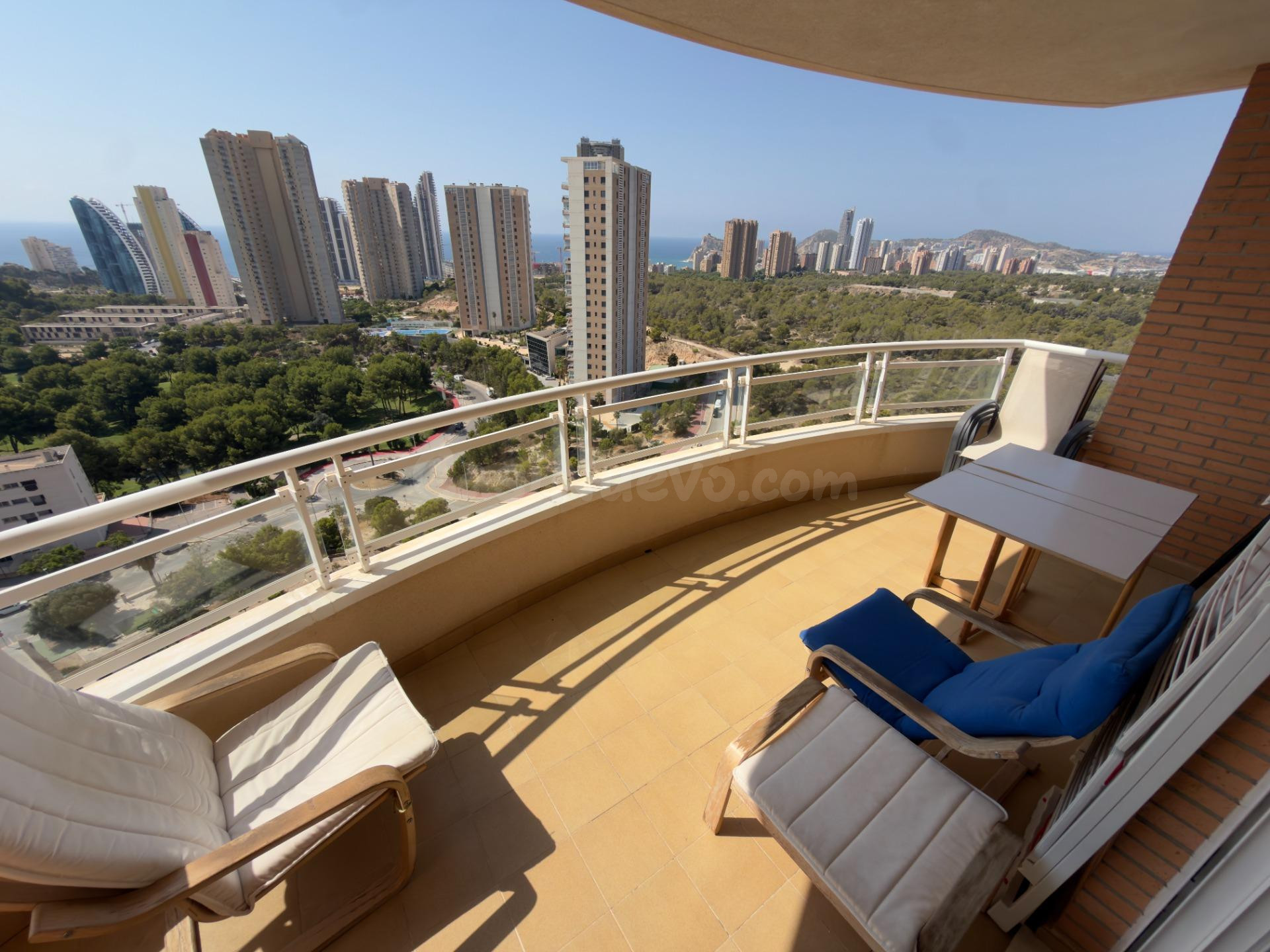 Se Vende Apartamento de 1 Dormitorio con espectaculares vistas panoramicas
