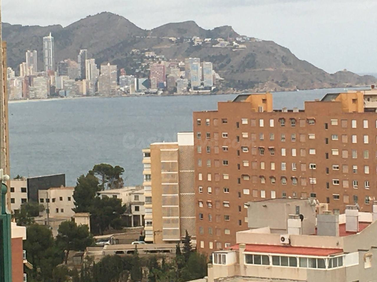 Precioso apartamento con vistas al mar y a 200 m2 de la playa con 1 dormitorio, 1 baño