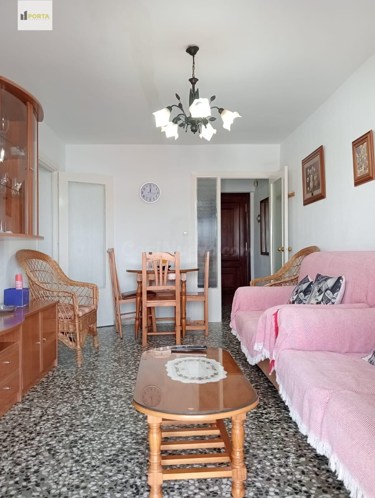 PISO EN TERCERA PLANTA PARA ALQUILER VACACIONAL Y ESCOLAR - foto 2