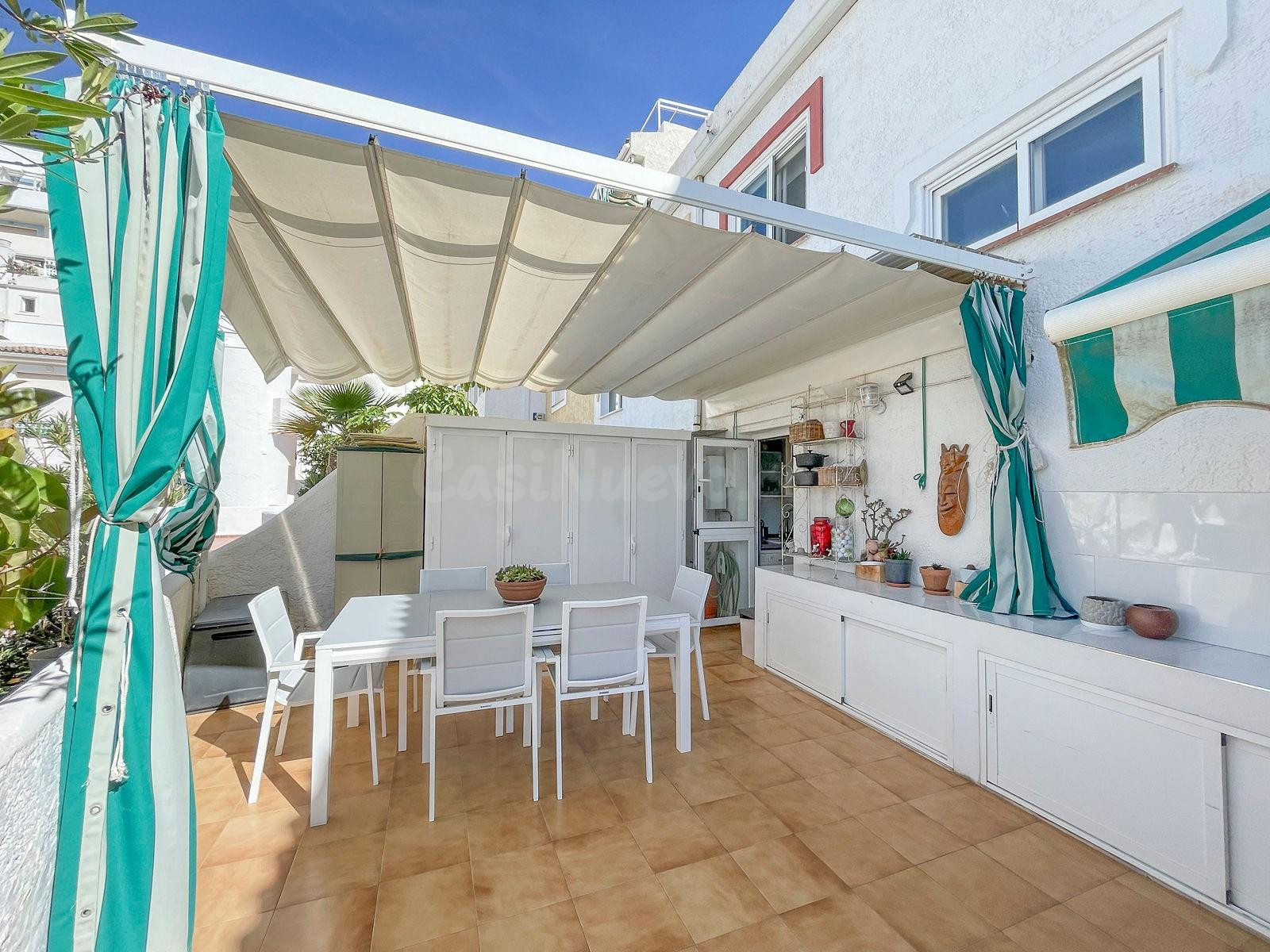 Apartamentos de 2 dorm . 2 baños, en venta en la calle Noreñ - foto 4