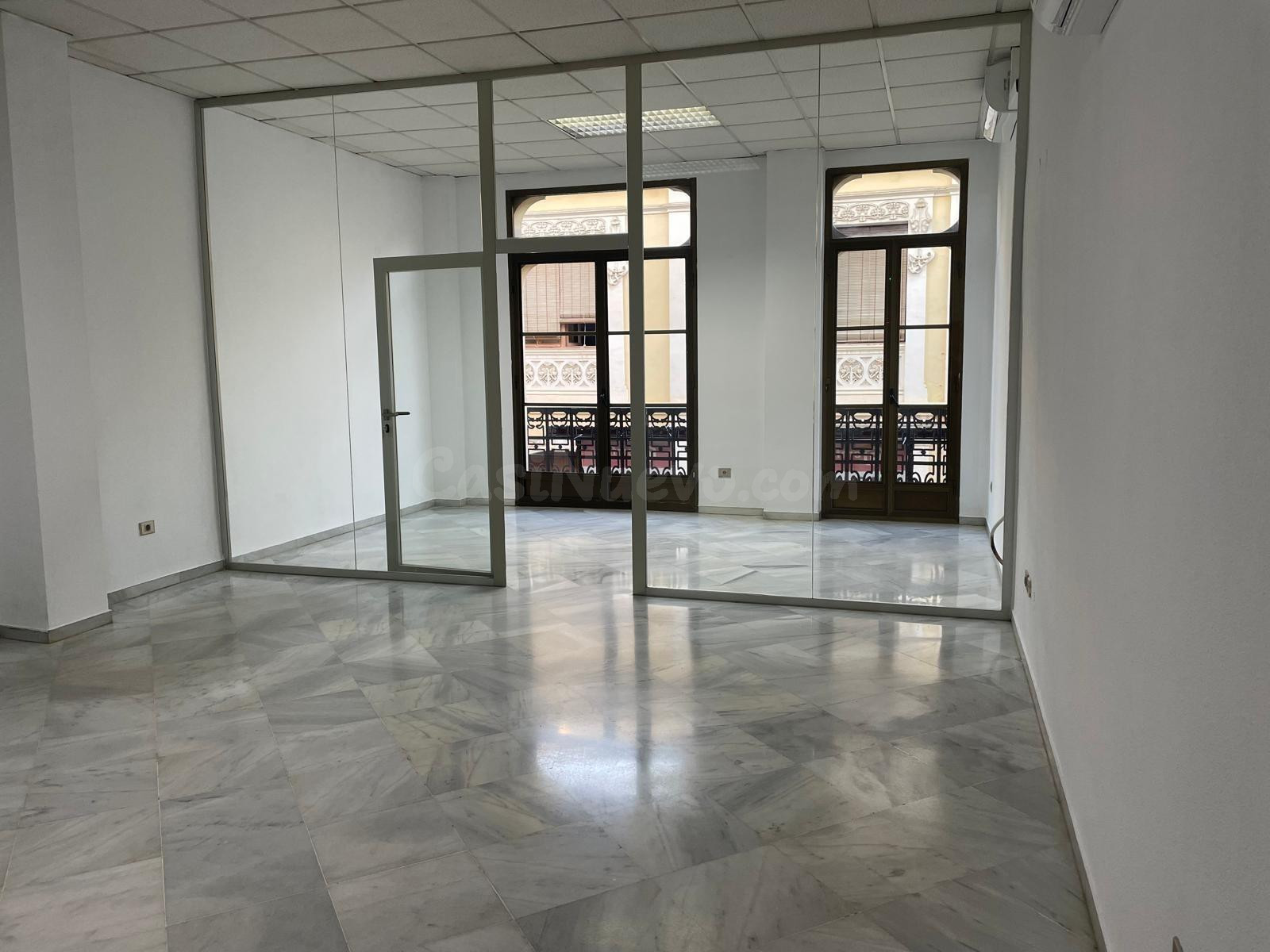 Oficina en pleno centro. Edificio Conde de Gondomar