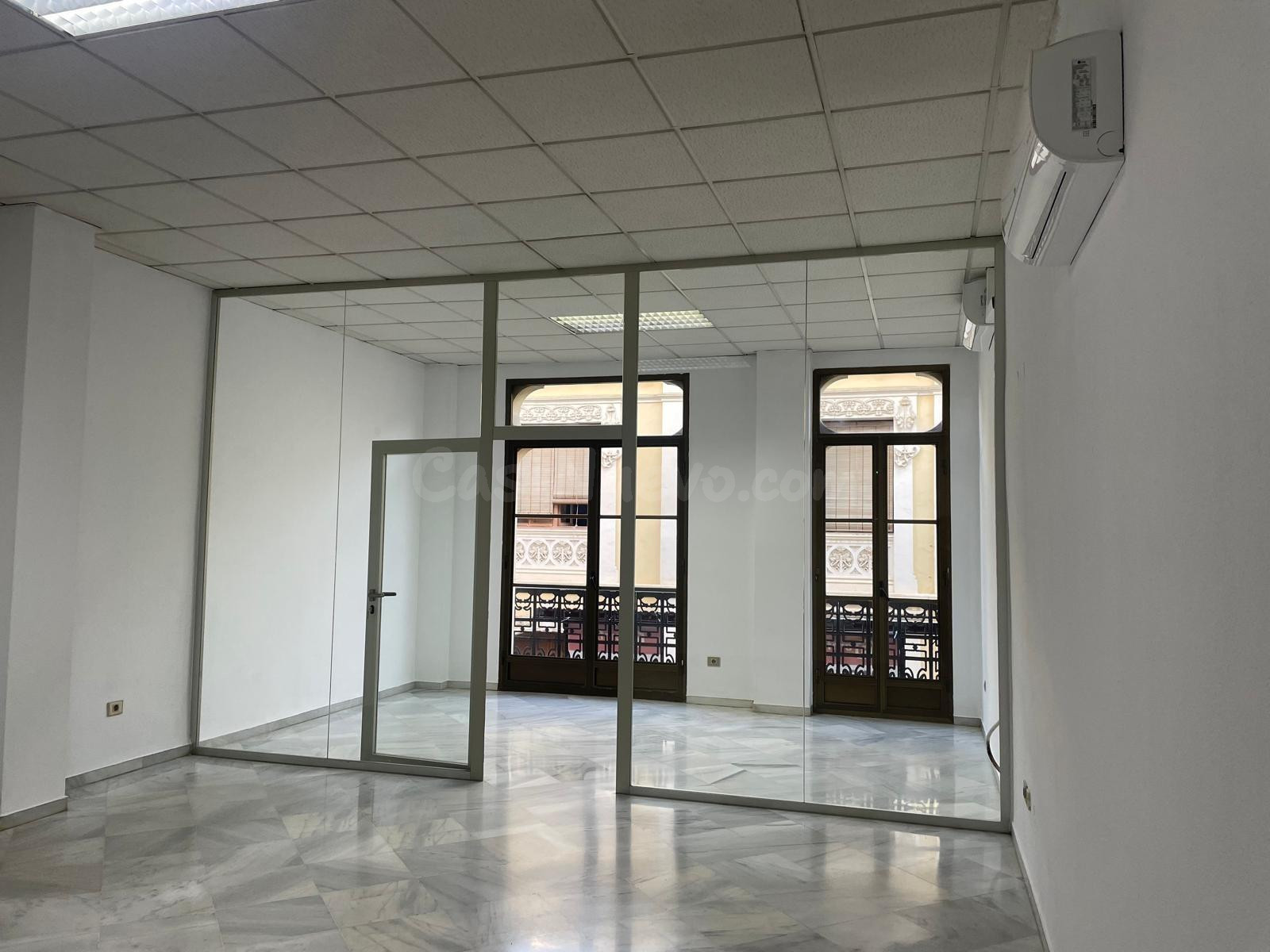 Oficina en pleno centro. Edificio Conde de Gondomar - foto 2