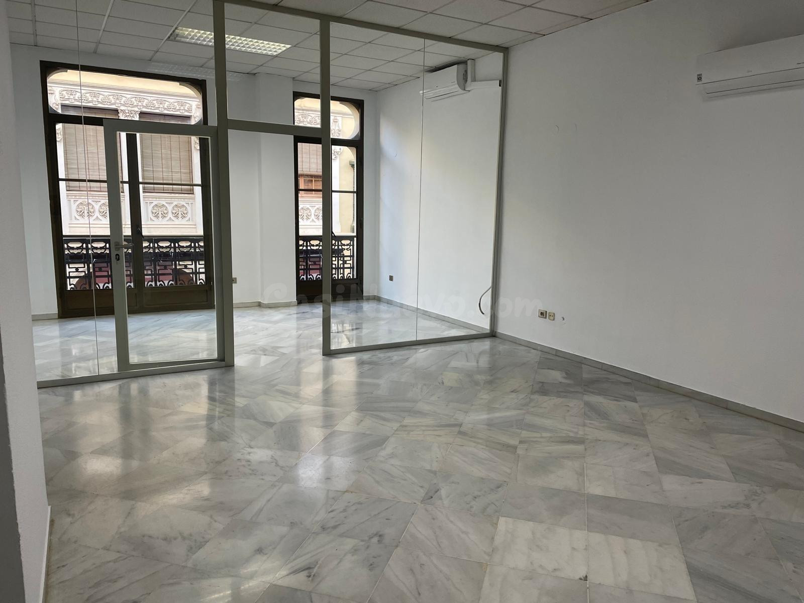 Oficina en pleno centro. Edificio Conde de Gondomar - foto 4