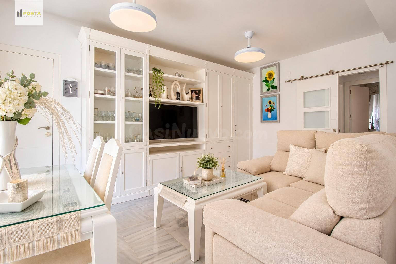 Apartamento con patio, lo que buscas. - foto 3