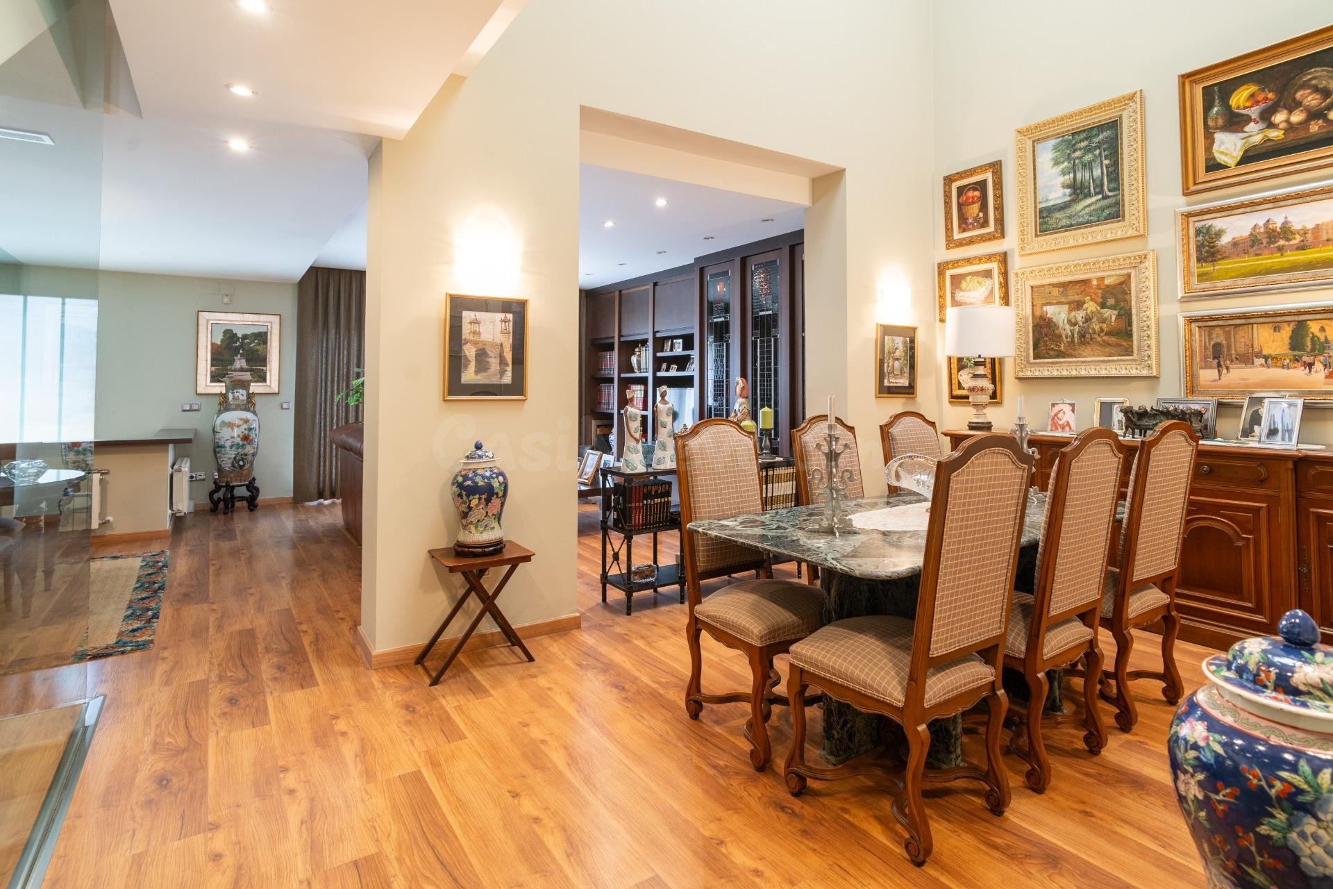 CASA EN VENTA EN BENETUSSER