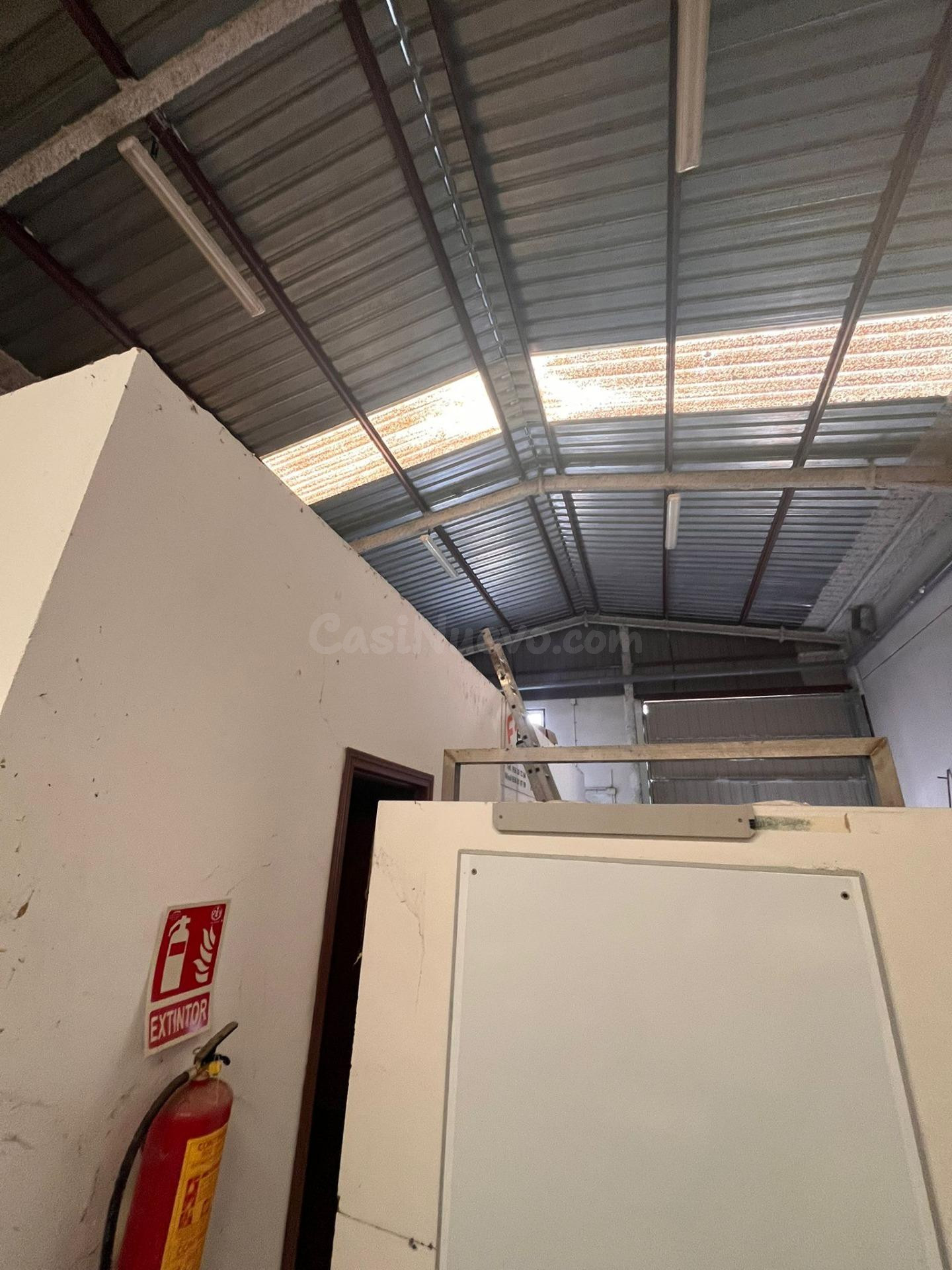 Nave en venta en calle Marruecos - foto 4
