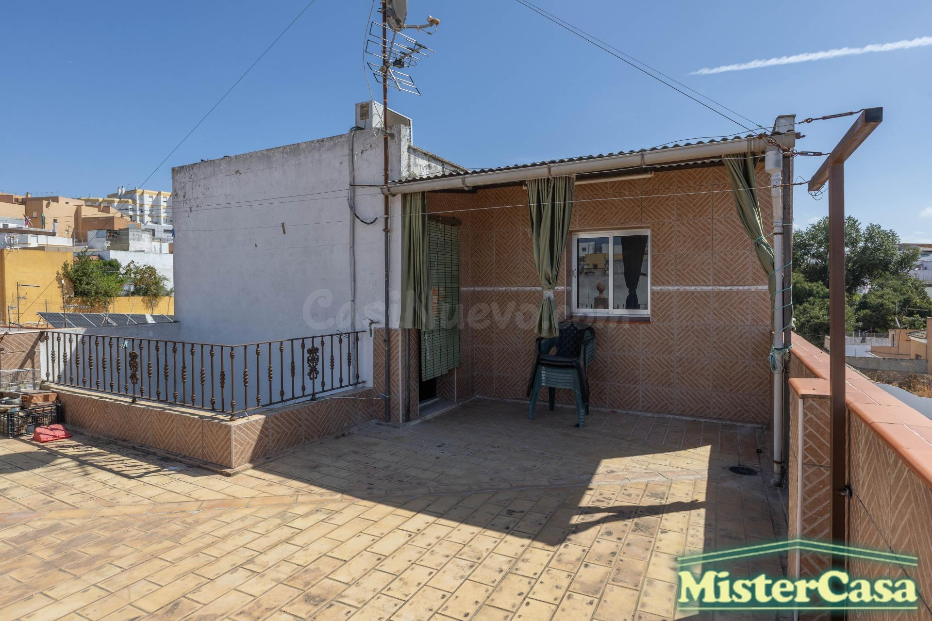 OPORTUNIDAD! Bda.Torresoto, casa, 5 dormitorios, 2 baños, terraza, gran azotea MEJOR VER! - foto 5