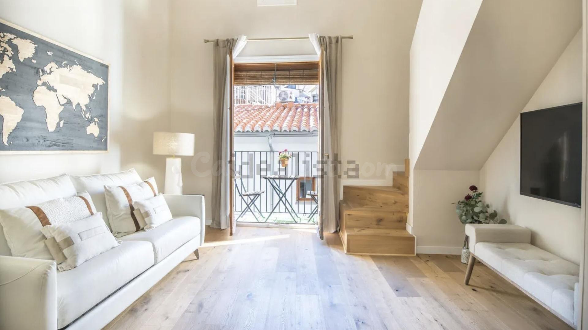 Exclusivo dúplex con terraza en el corazón de Valencia