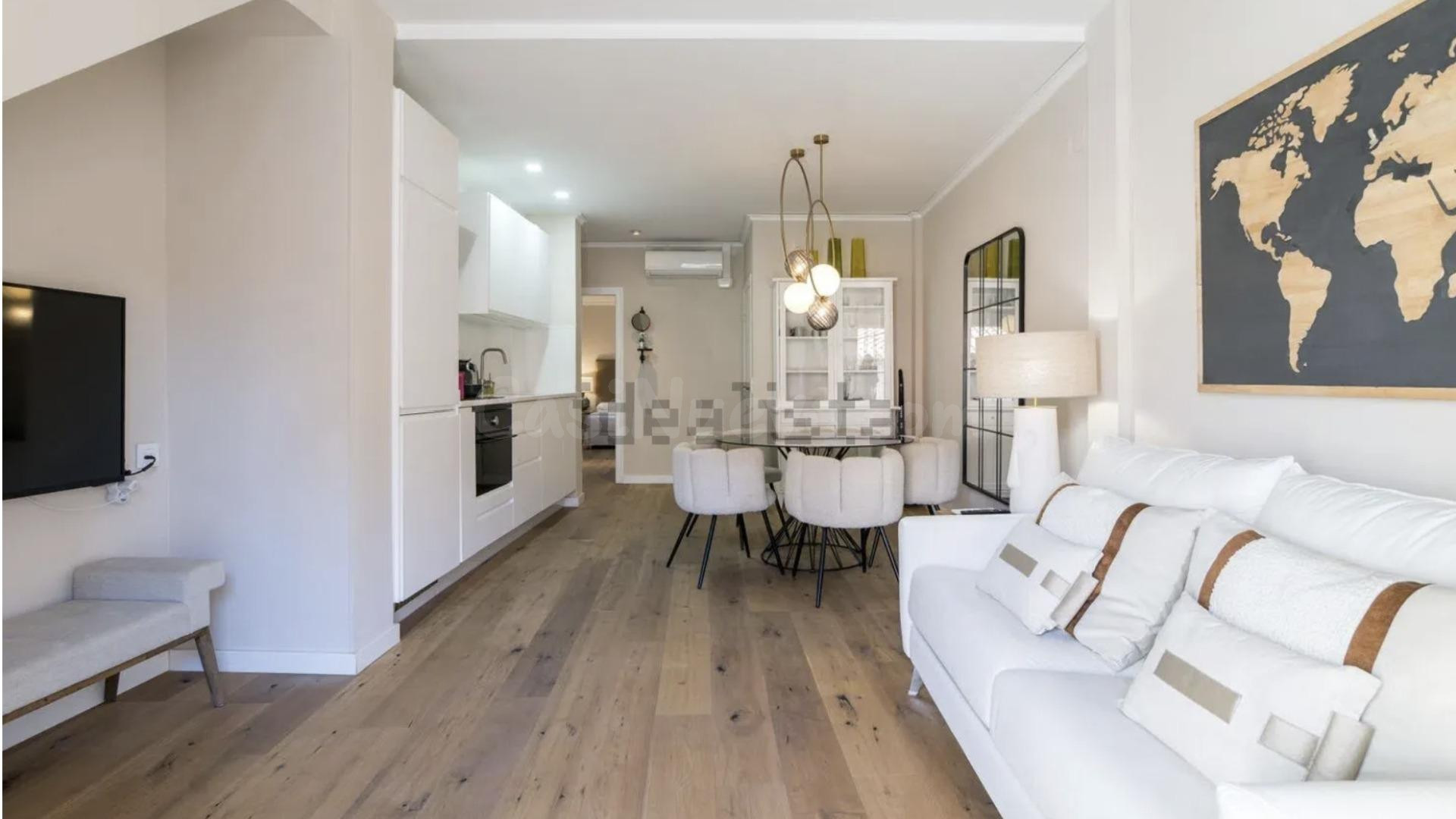 Exclusivo dúplex con terraza en el corazón de Valencia - foto 3