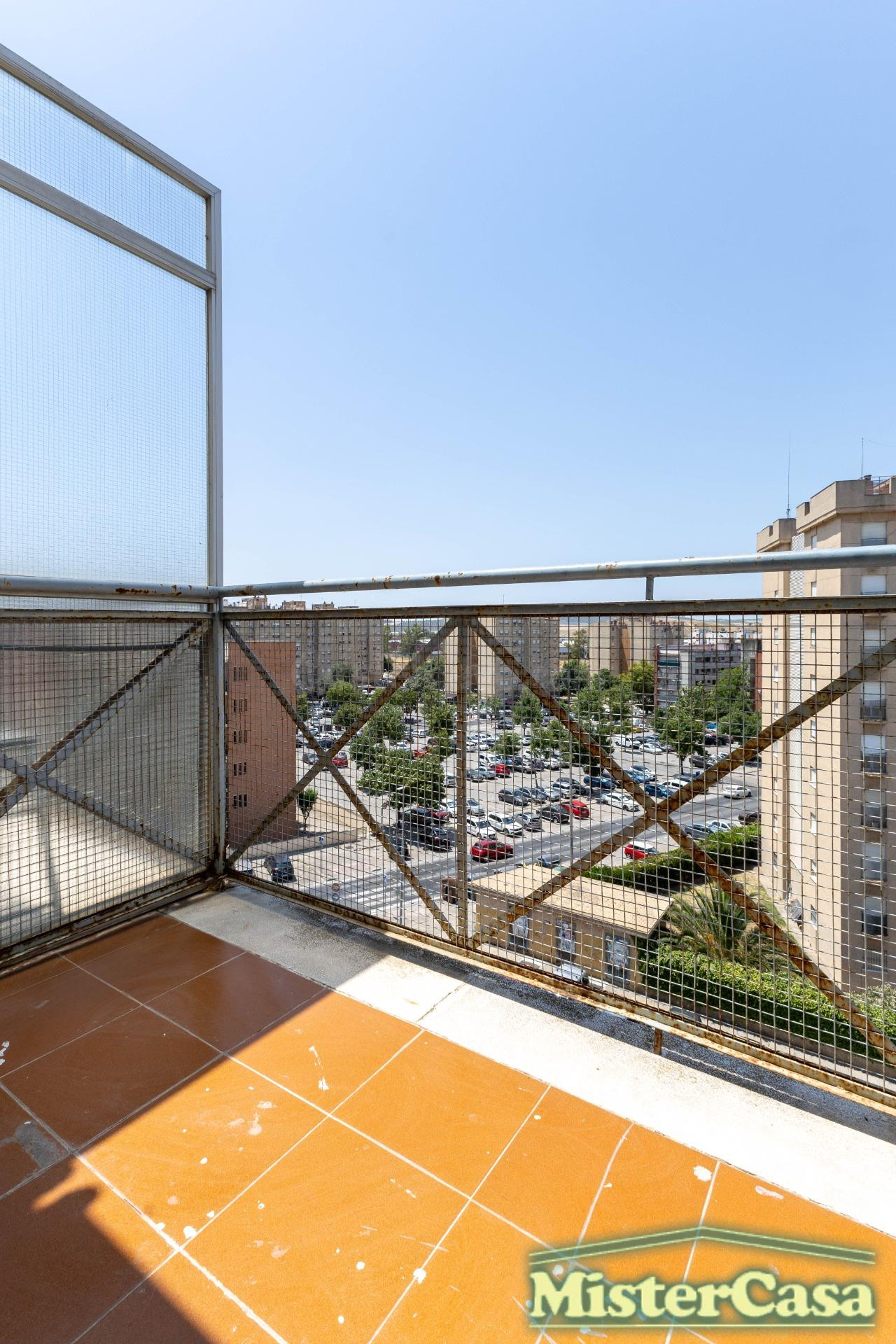 ¡EXCLUSIVA! Piso de 3 dormitorios , 1 baño . Completamente reformado. Ideal para Entrar a Vivir - foto 3