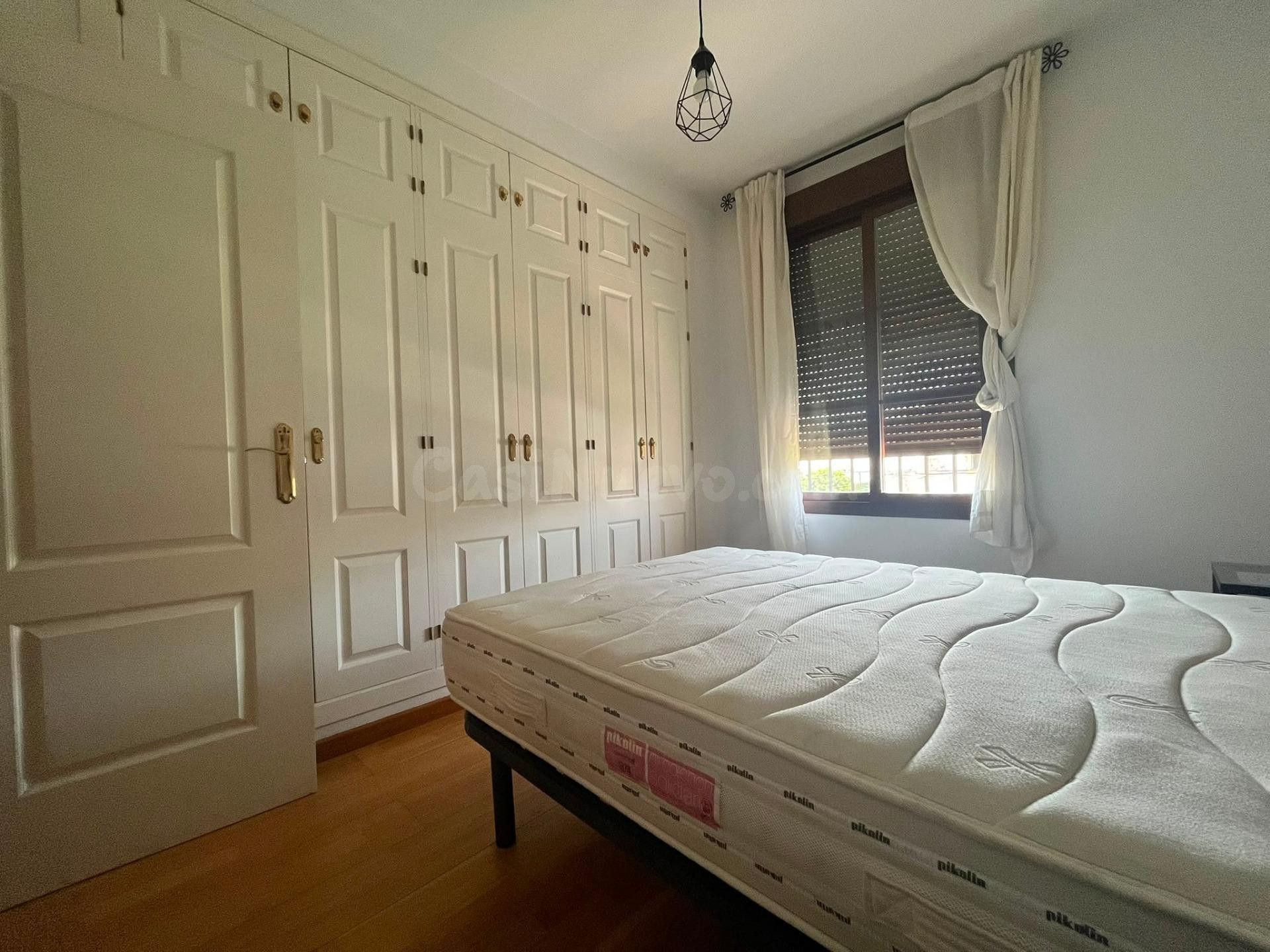 EXCLUSIVA Alquiler 2 dormitorios 2 baños, garaje, trastero y piscina - foto 5