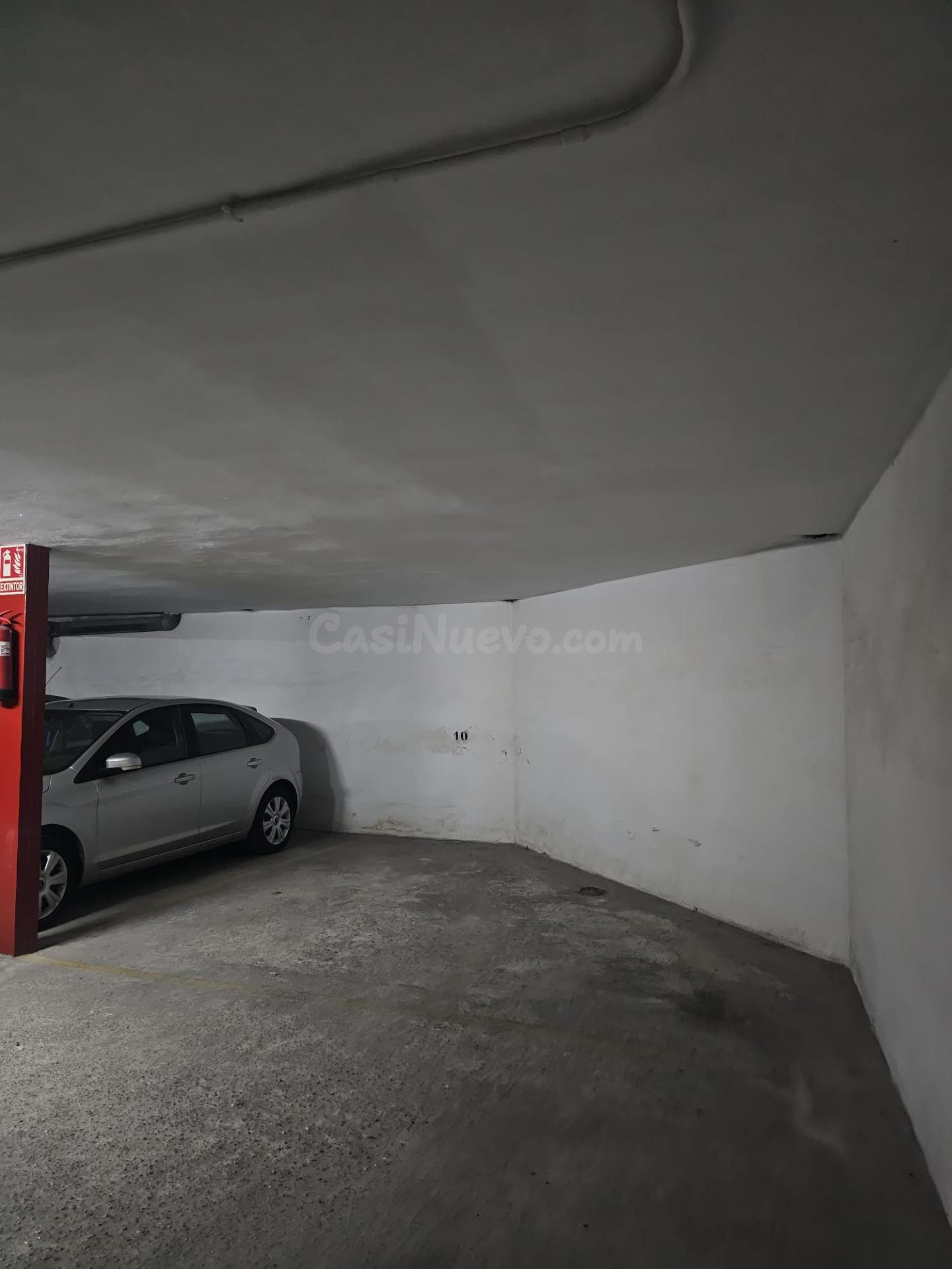 GRAN PLAZA DE GARAJE, COCHE, MOTO Y ALGO MÁS - foto 5