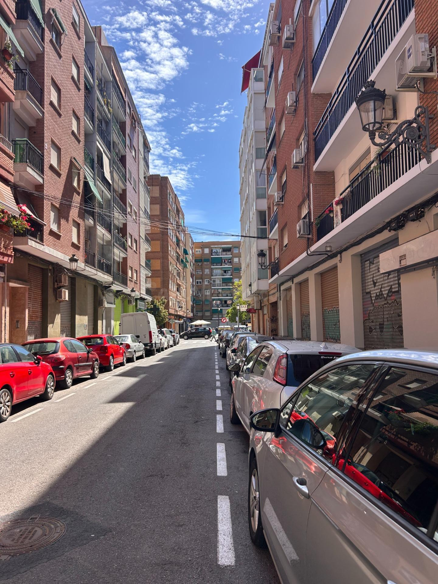 Ref 08663 LOCAL CON NAVE EN VALENCIA CAPITAL (OLIVERETA) - foto 3