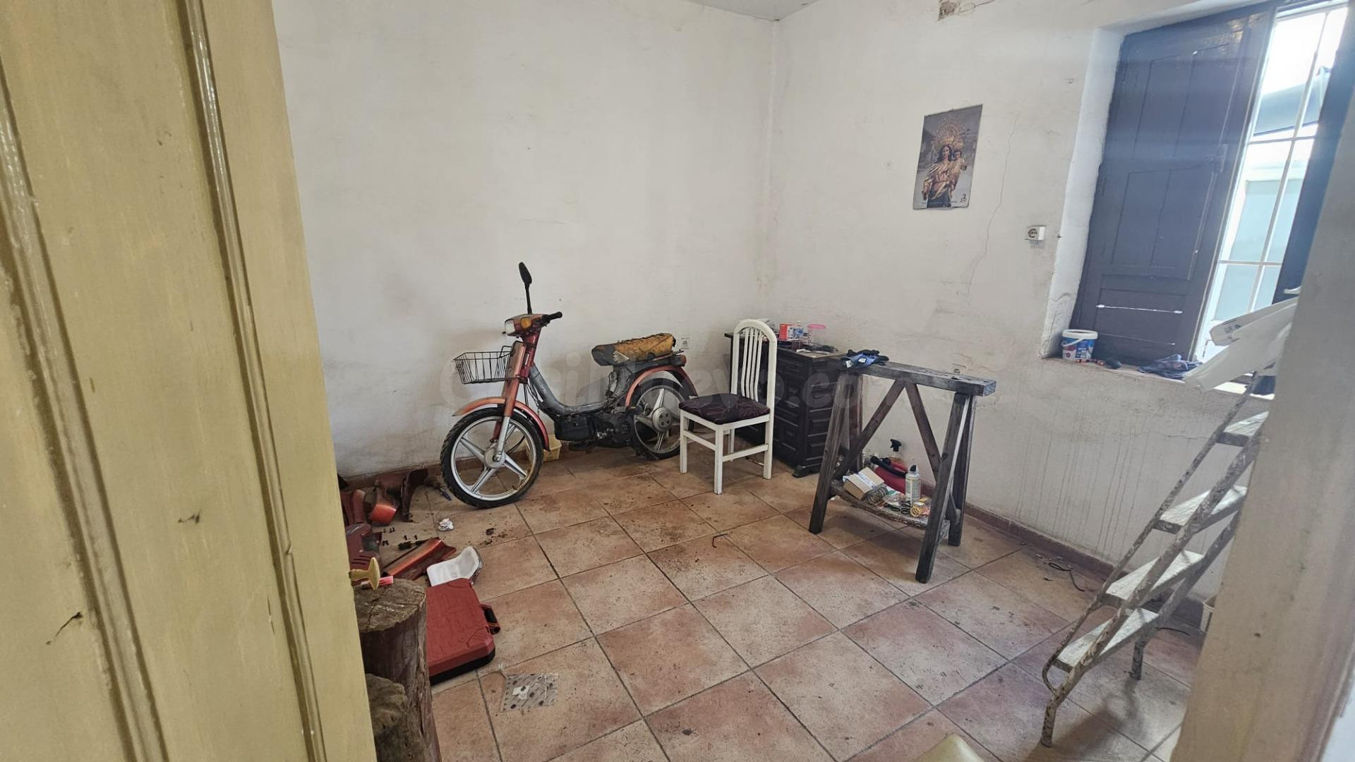 CASA EN CAÑERO CON PATIO, PROYECTO DE REFORMA Y GRAN POTENCI - foto 4