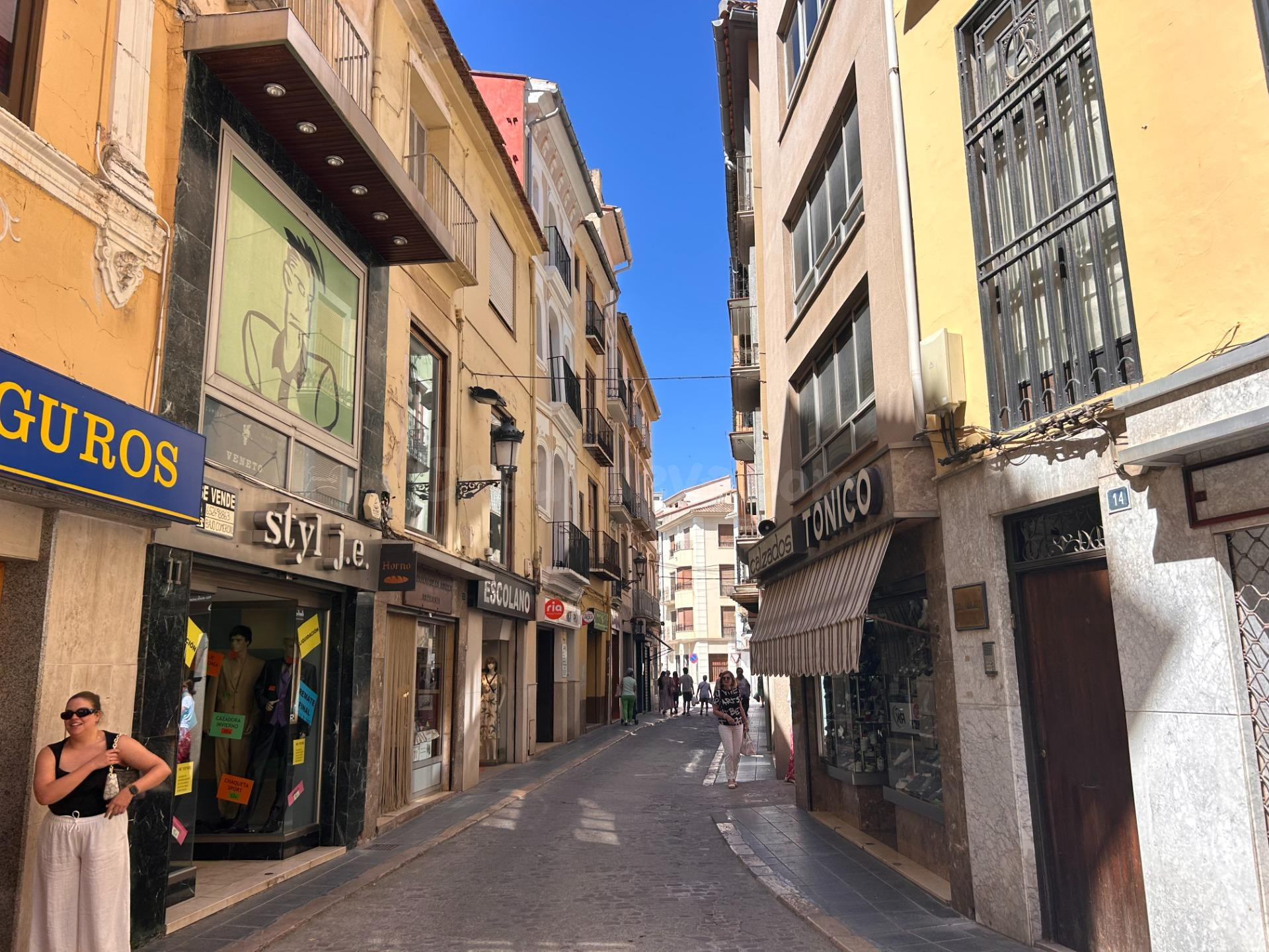 Ref. 08675 OPORTUNIDAD EDIFICIO COMPLETO EN EL CENTRO DE SEGORBE