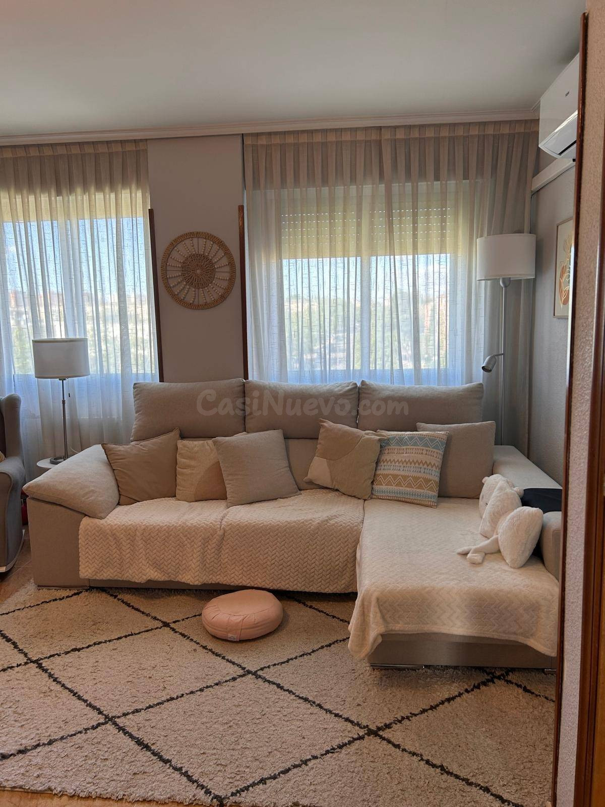 OPORTUNIDAD EN LA ZONA DE HELLIN-4 DORMITORIOS,2 BAÑOS, MAS CUARTO DE PLACHA CON 2 TERRAZAS Y ASCENSOR. - foto 3
