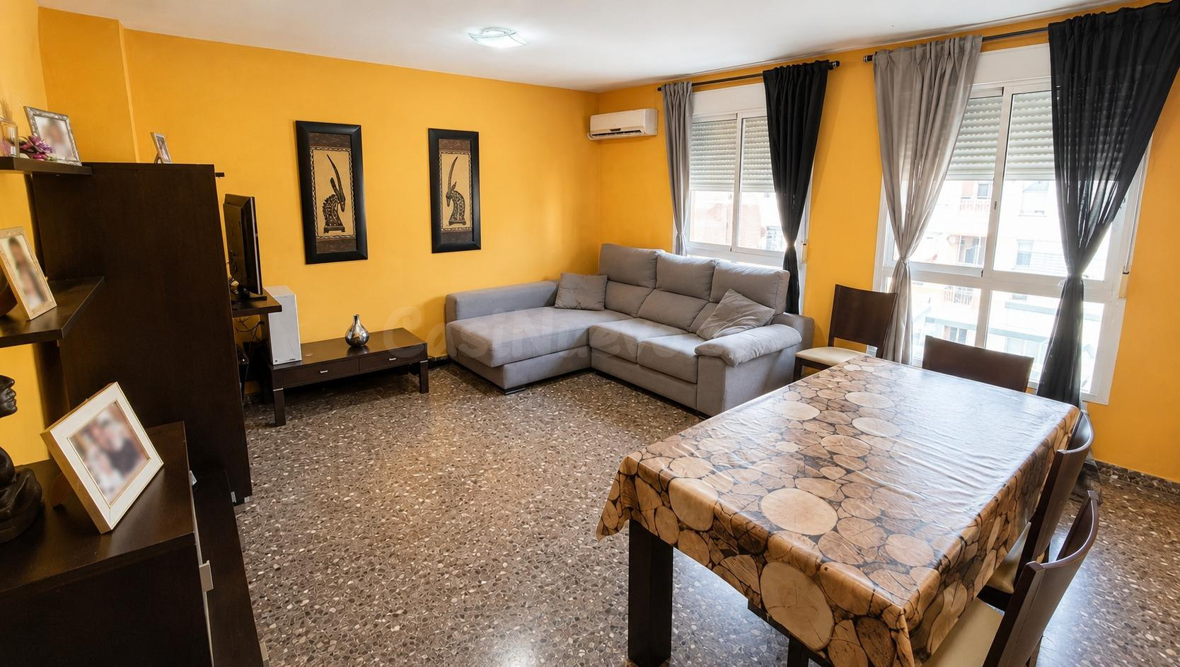 Ref -08676 Salico vende piso de 4 habitaciones con garaje y trastero junto a la estación