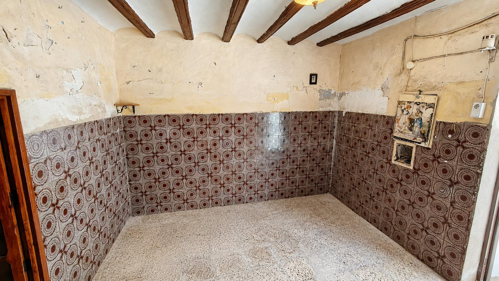 Ref- 08691 Salico vende Casa de 185 m2 para reforma integral con terraza y vistas al Castillo de Borriol - foto 2