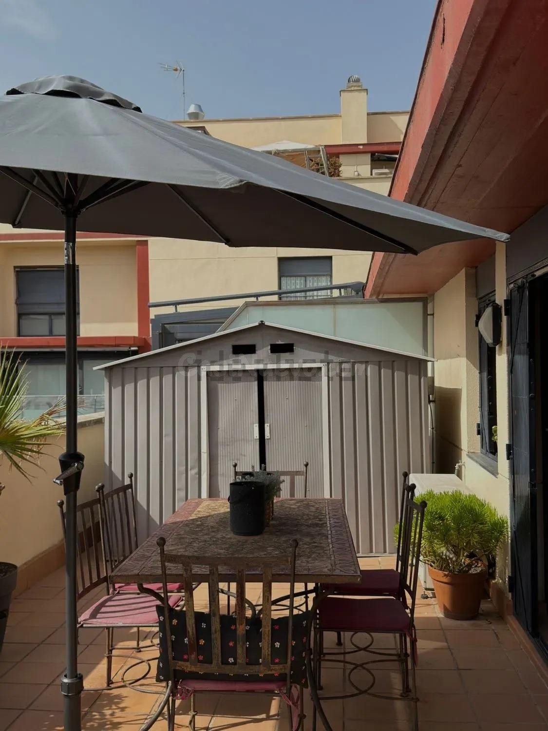 Ref. 08696 SALICO OFRECE MAGNIFICO ATICO DUPLEX EN AVENIDA F - foto 4
