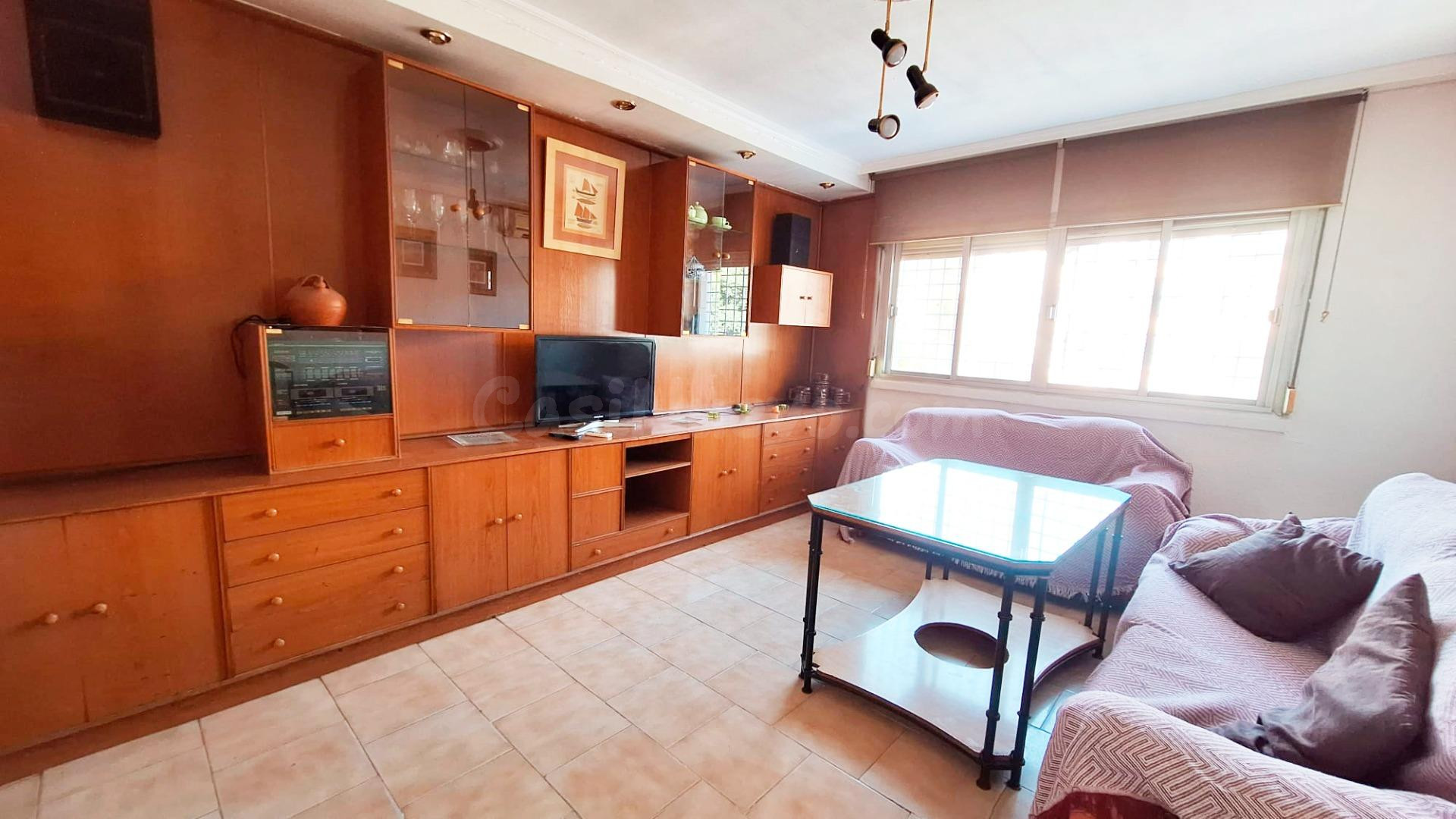 ¡¡ PISO DE TRES DORMITORIOS EXTERIOR CON ASCENSOR EN SAN JOSE OBRERO !!