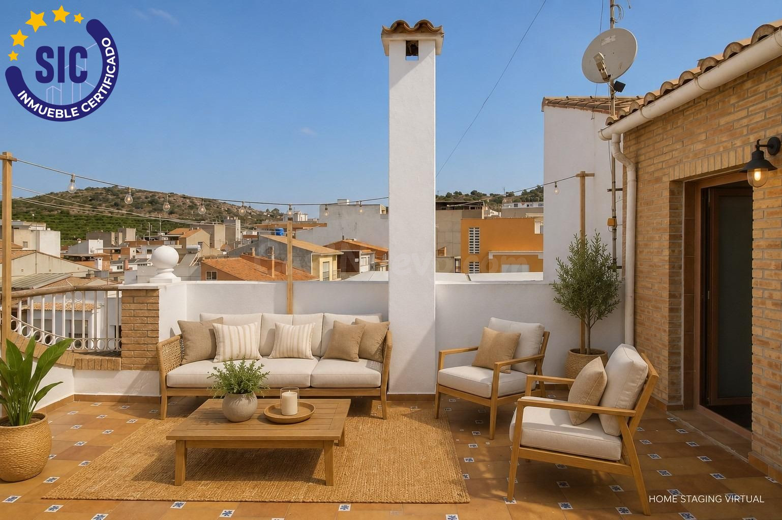 ESPACIOSA VIVIENDA FAMILIAR EN EL CORAZÓN DE ALMENARA - foto 3